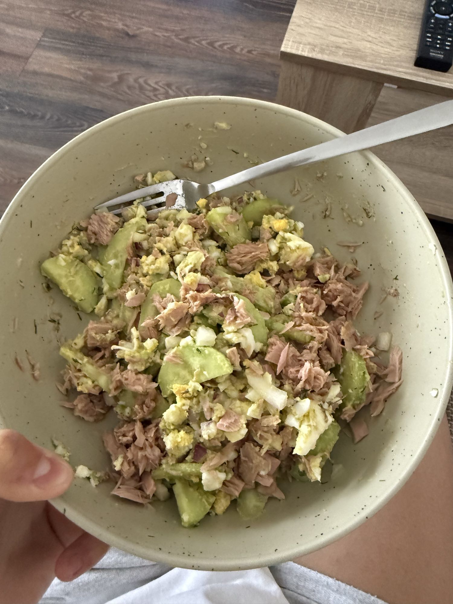 Tuna Egg Cucumber Salad