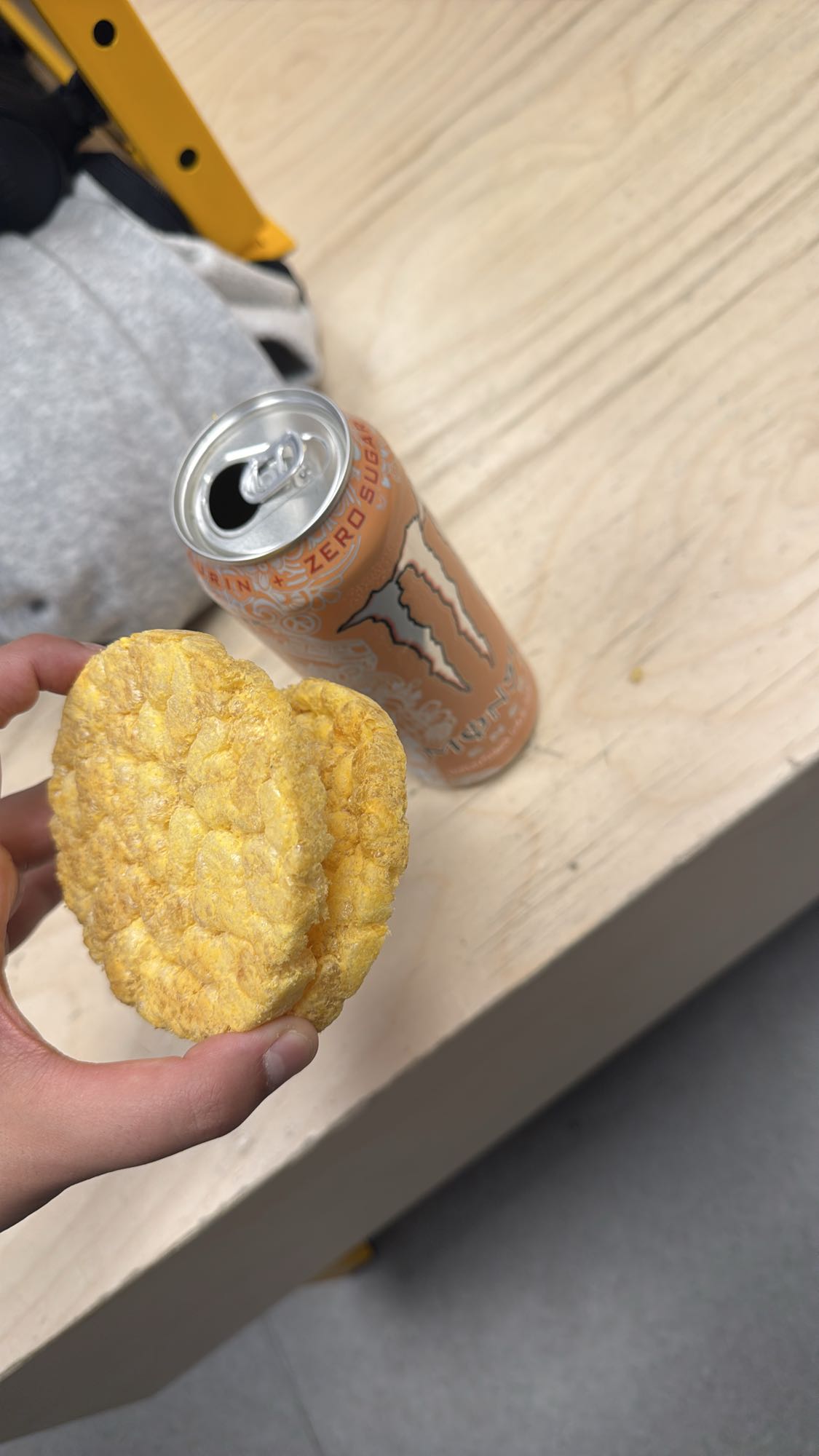 Riskakor och energidryck