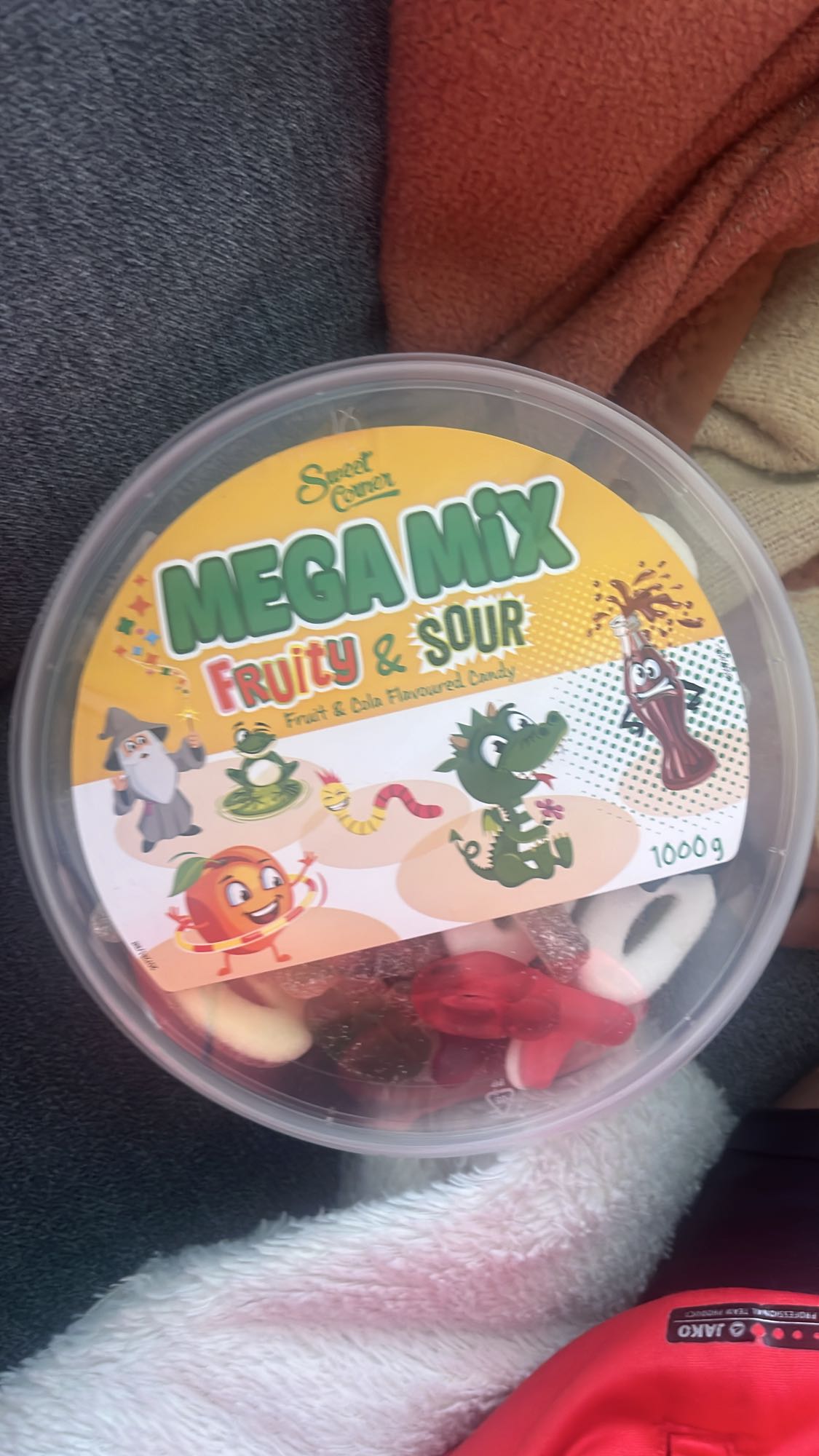Mega Mix Fruity & Sour
