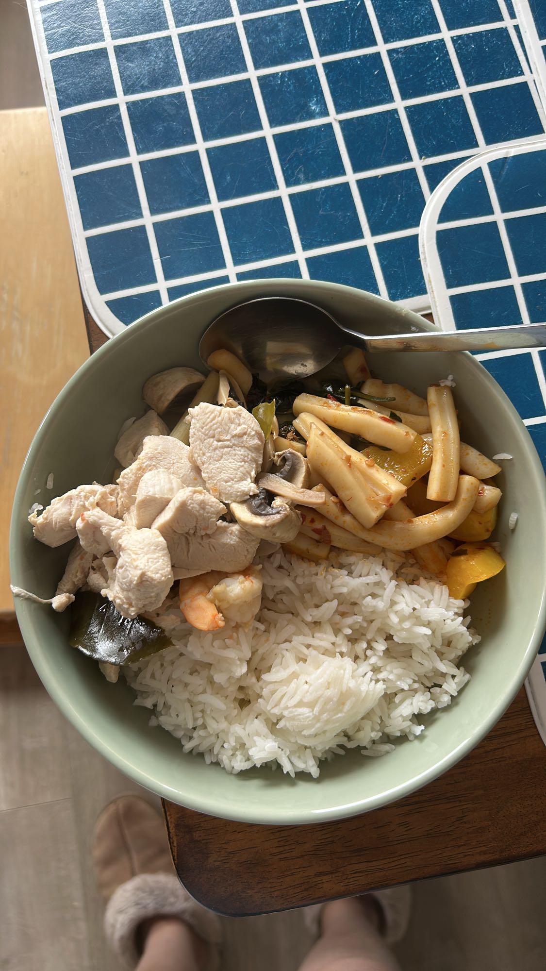 Kylling og ris med grønnsaker