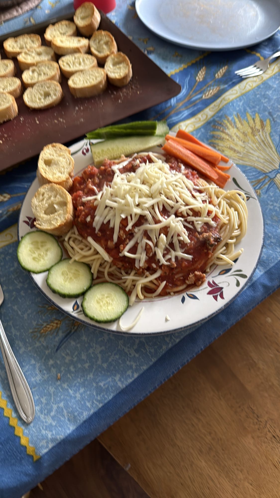 Spaghetti légumes et pain