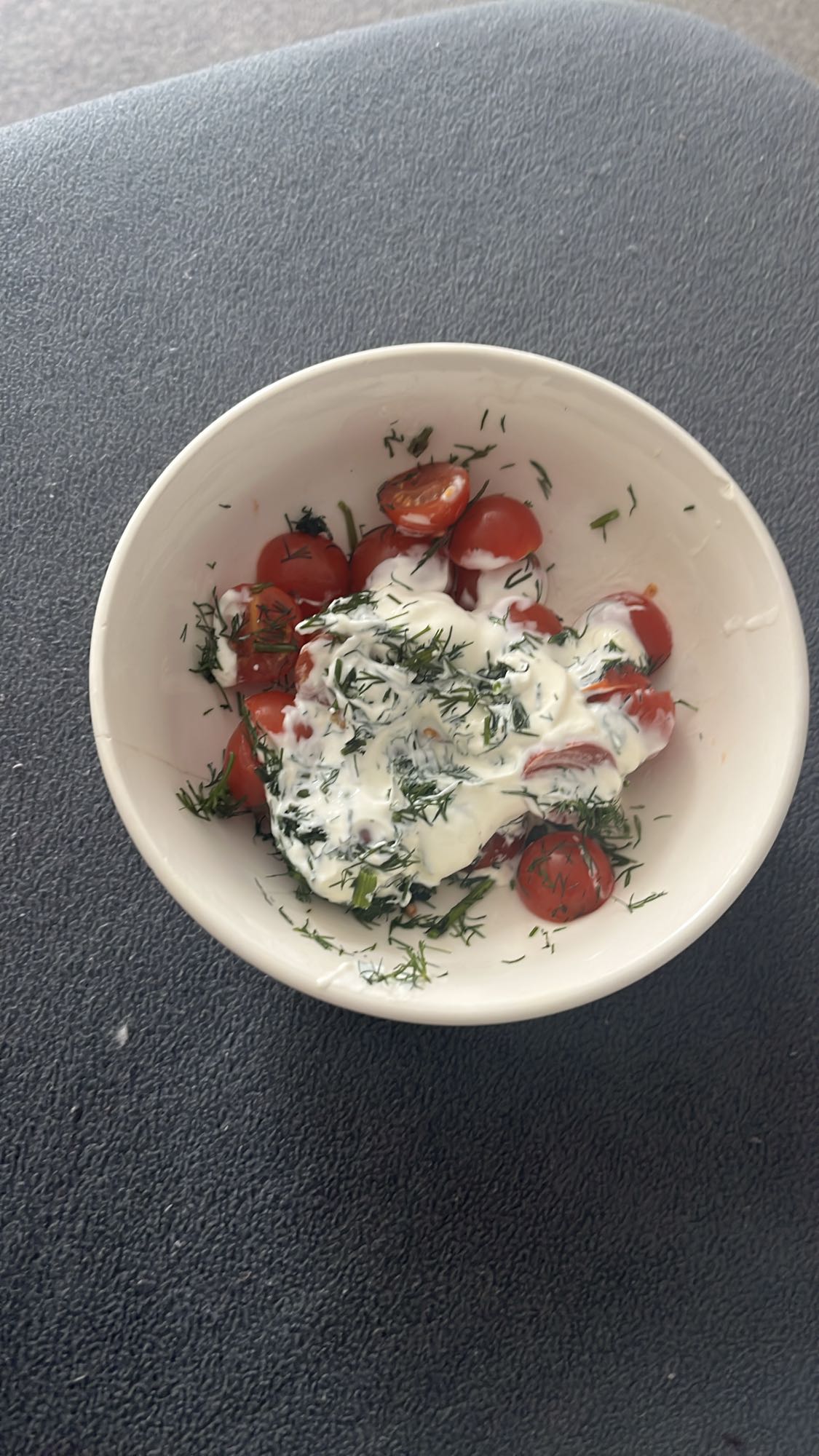 Tomato Yogurt Dill Salad
