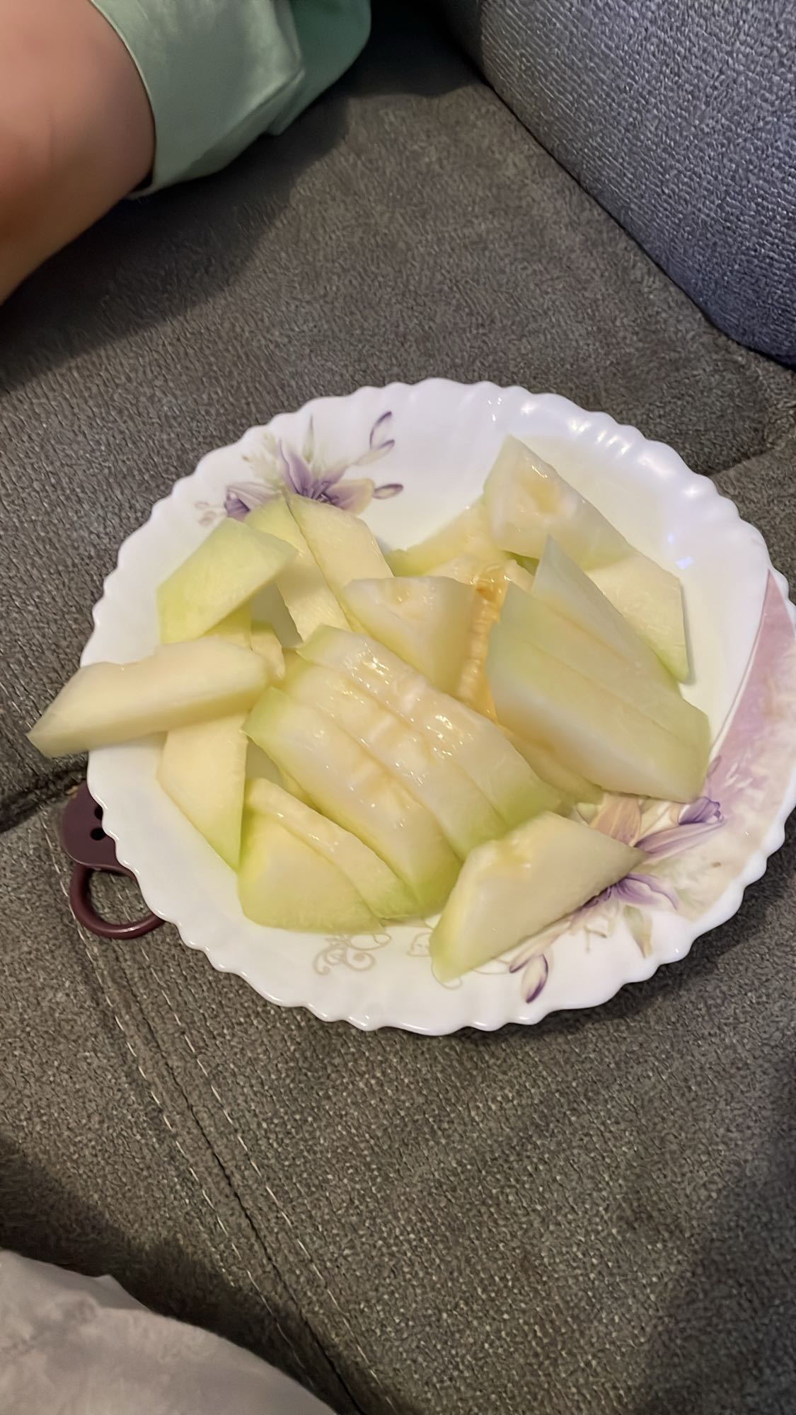 Felii de pepene galben