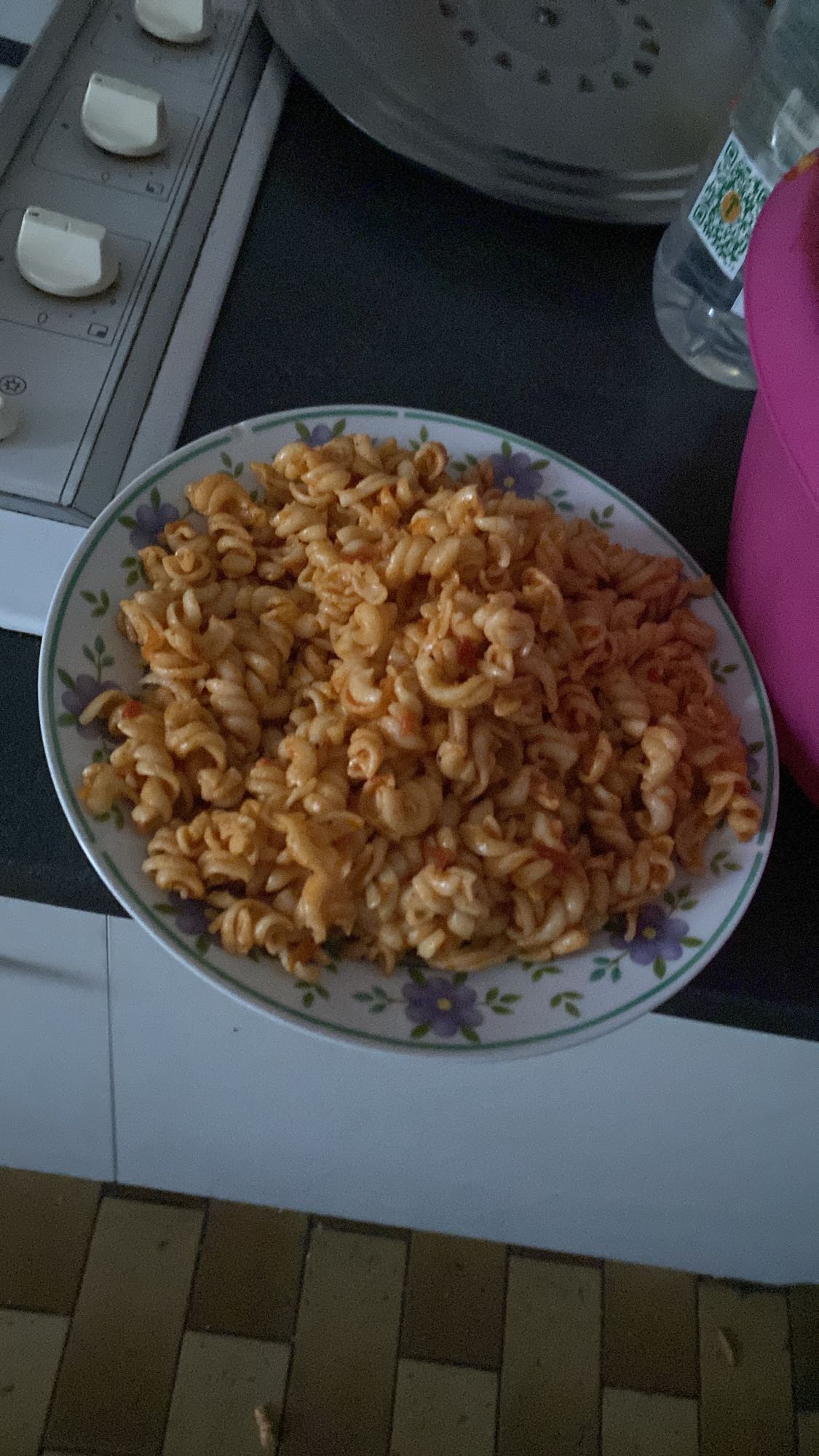 Pâtes à la sauce tomate