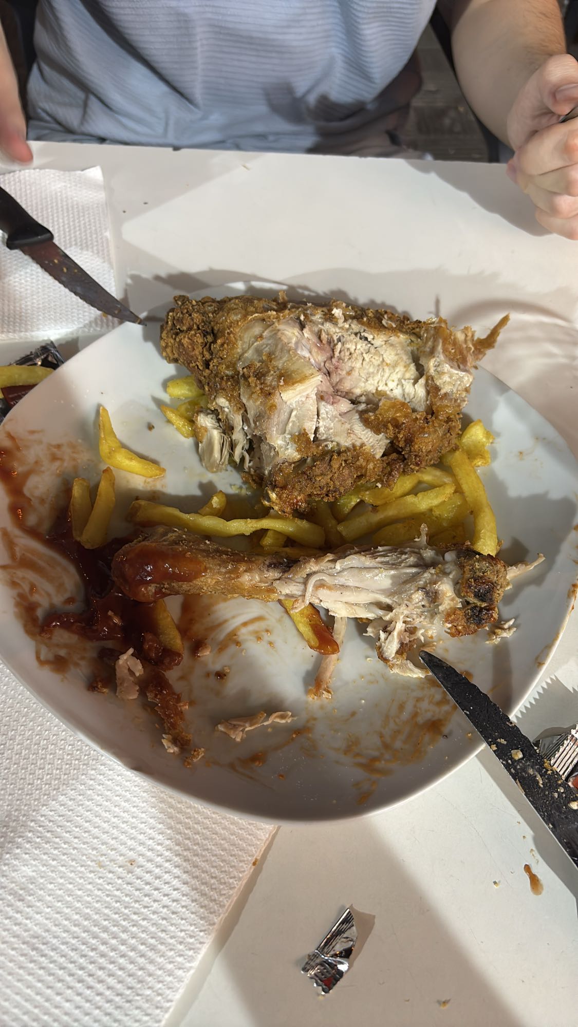 Pollo frito con papas