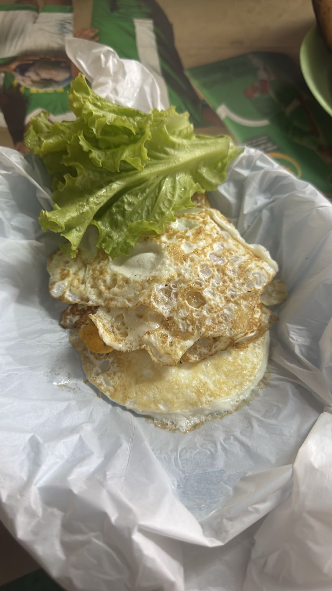 Fried Egg Lettuce Wrap