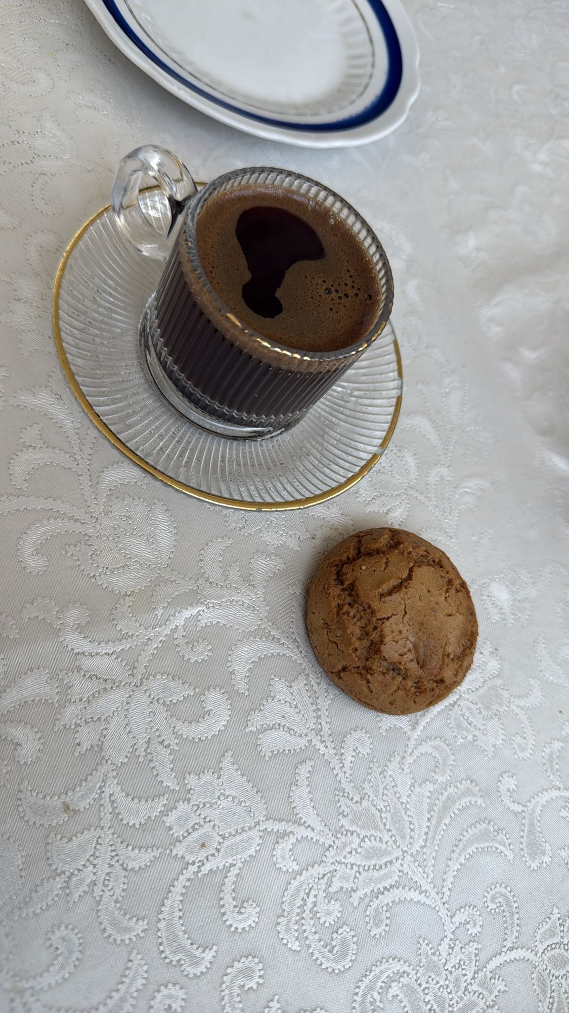 Coffee and cookie