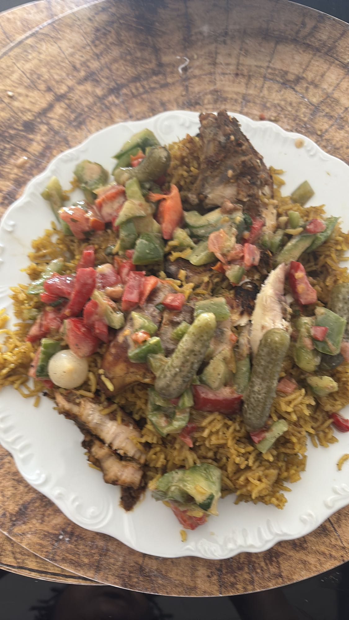 Riz au poulet et légumes