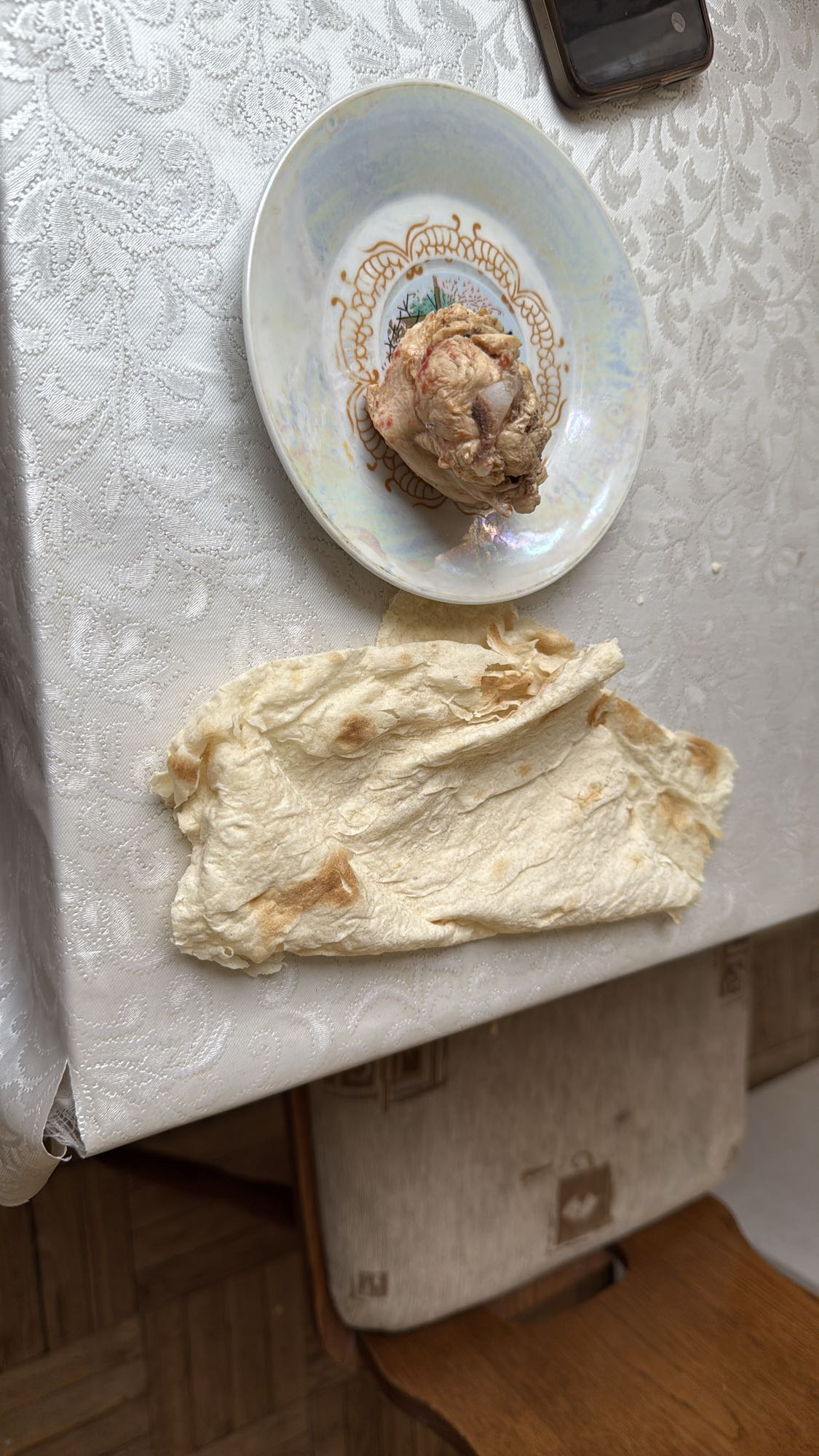 Chicken with flatbread