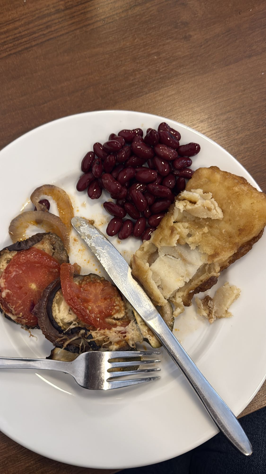 Pește cu legume și fasole