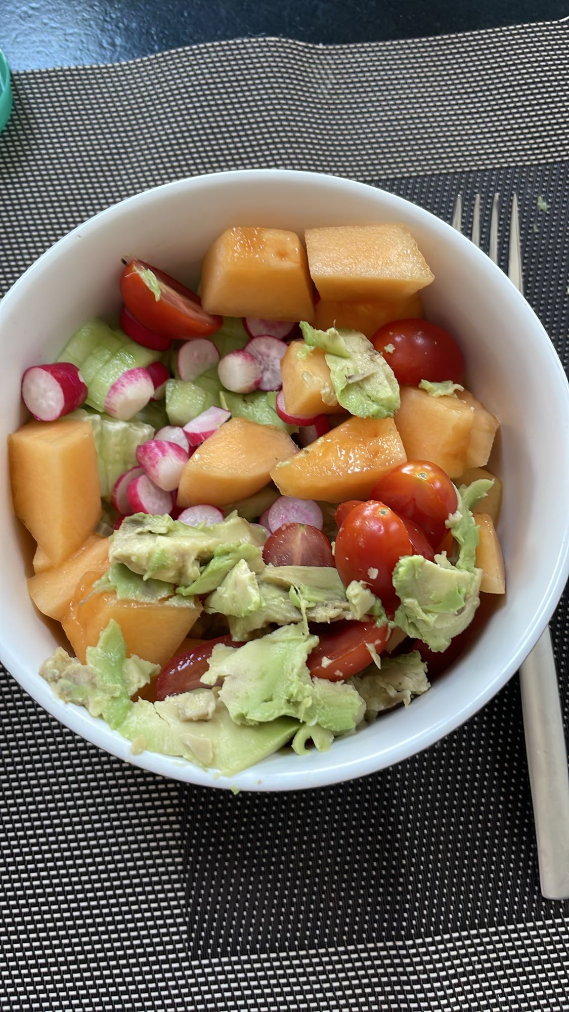 Salade fraîcheur avocat melon