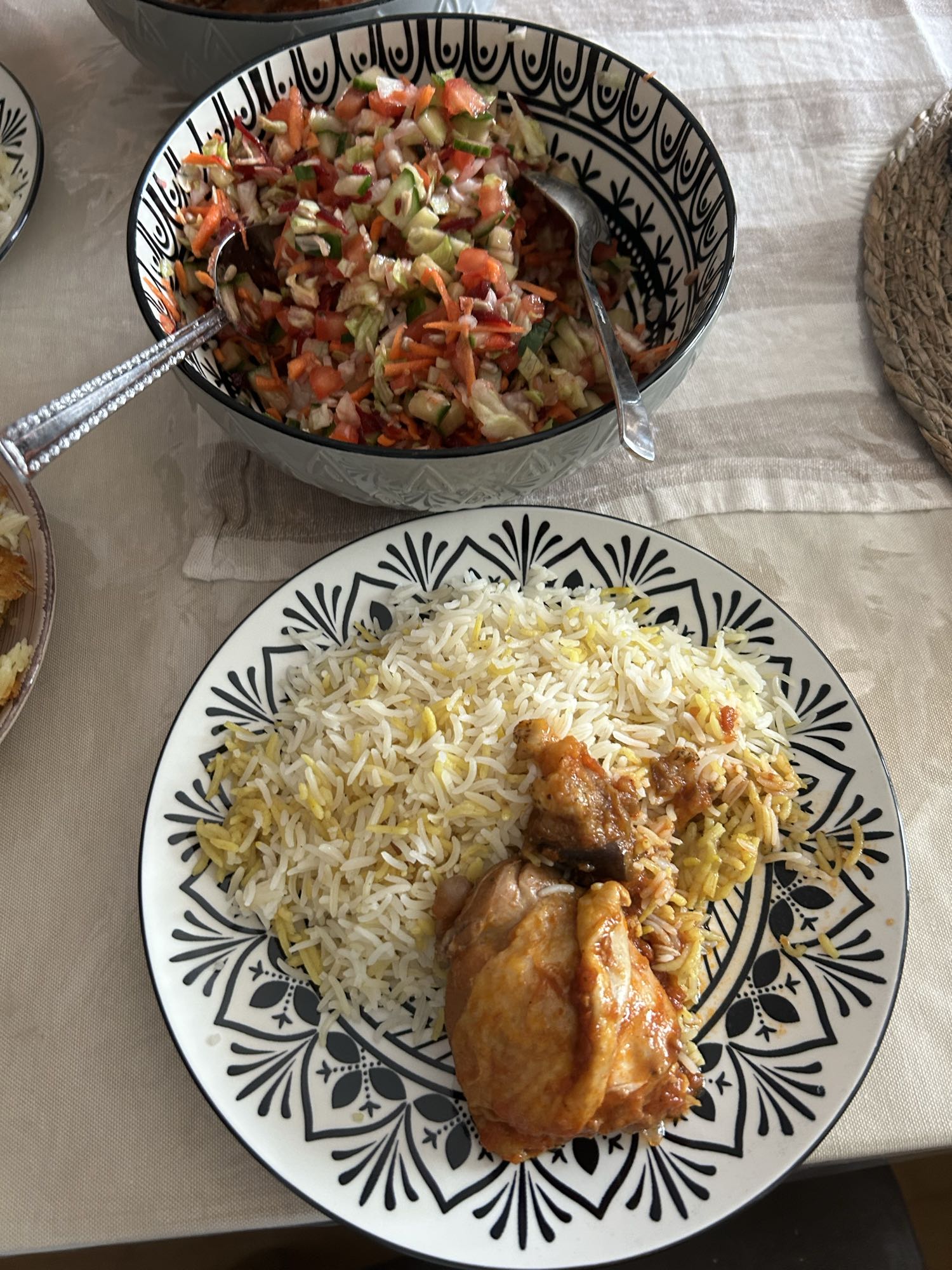 Kip met rijst en salade