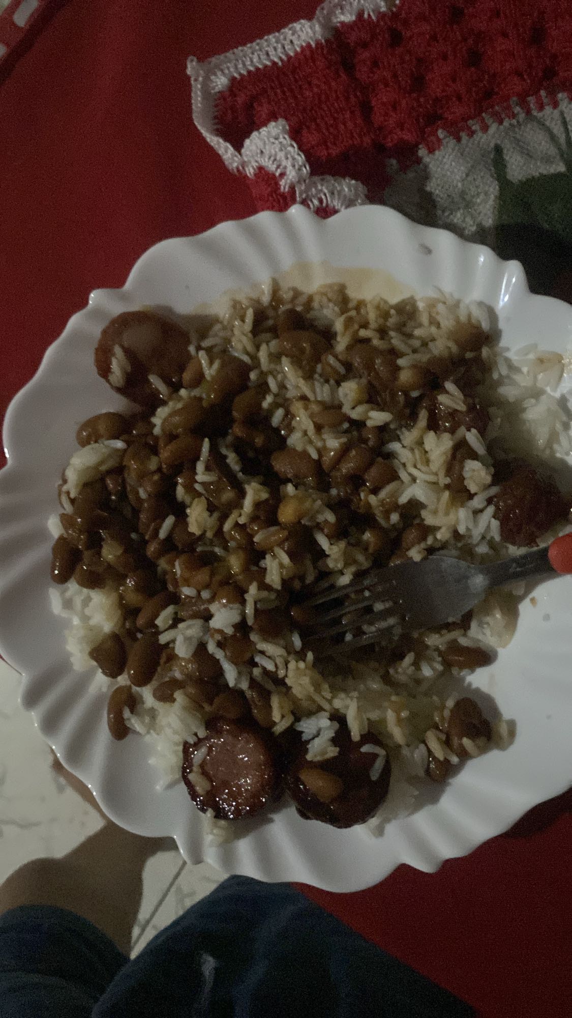 Arroz, feijão e linguiça