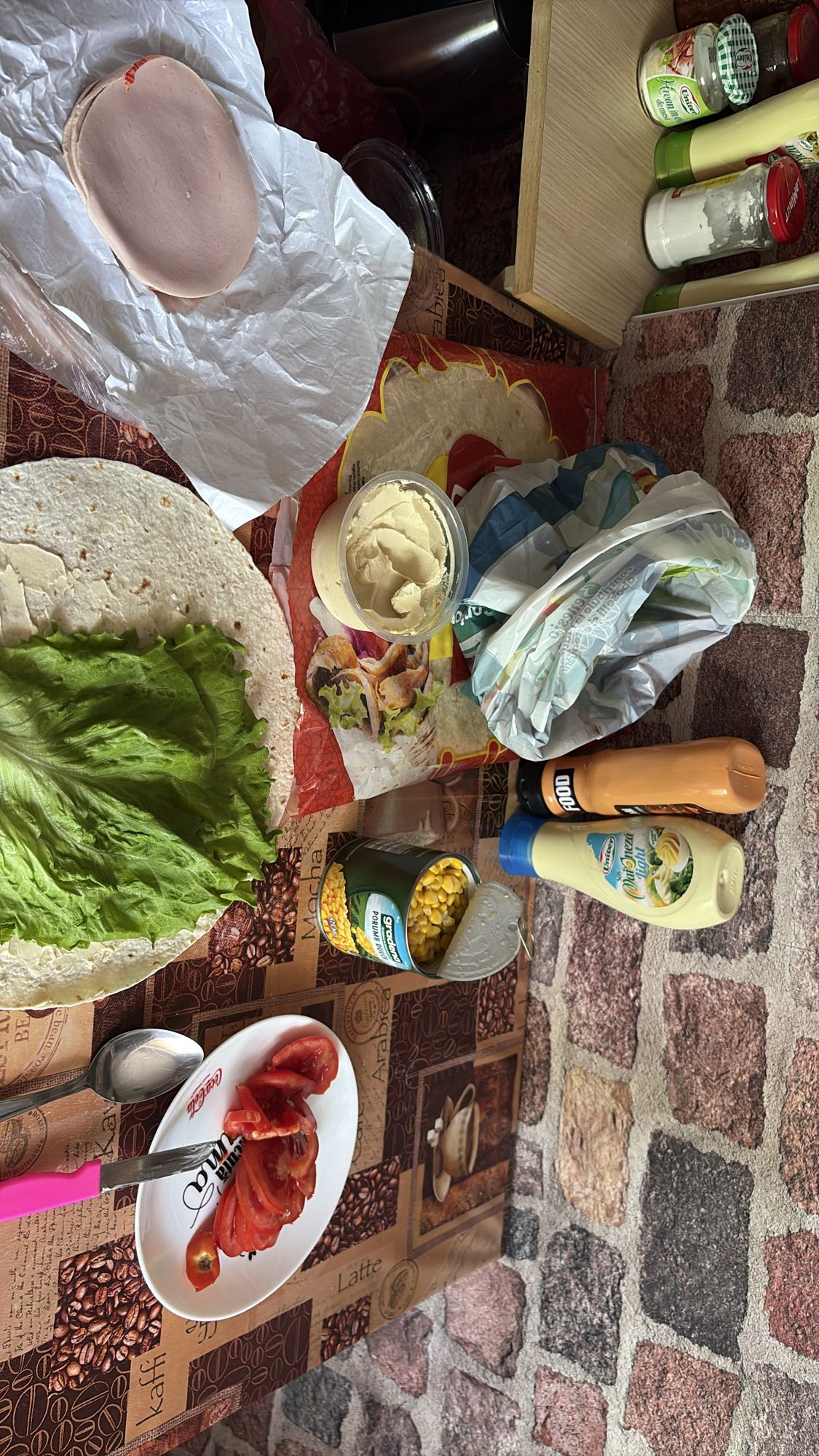 Wrap cu legume și șuncă