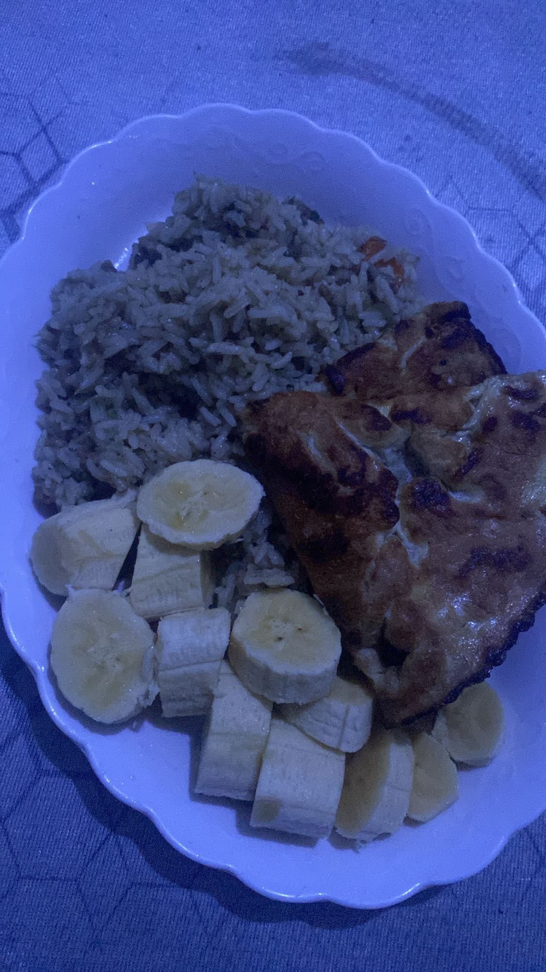 Fried rice with egg & banana