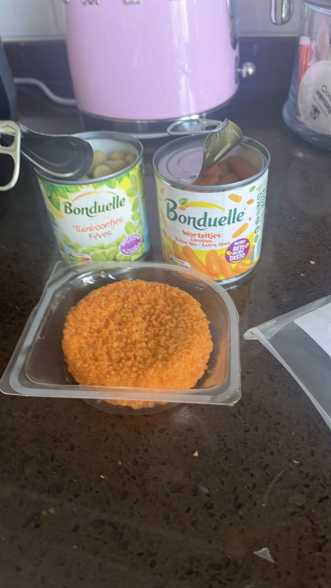 Groenteballetje met bonen en wortel