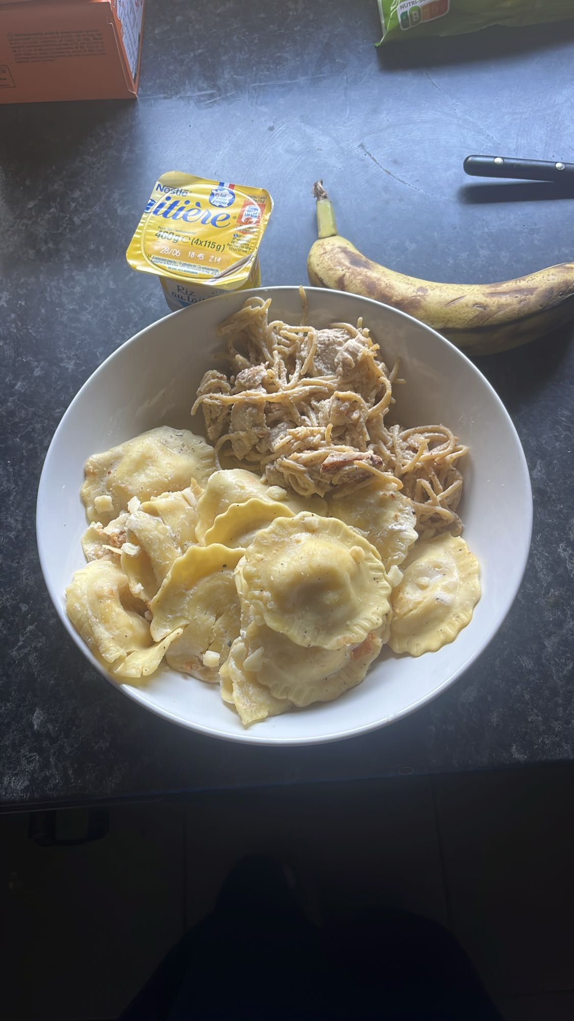 Pâtes, banane, riz au lait