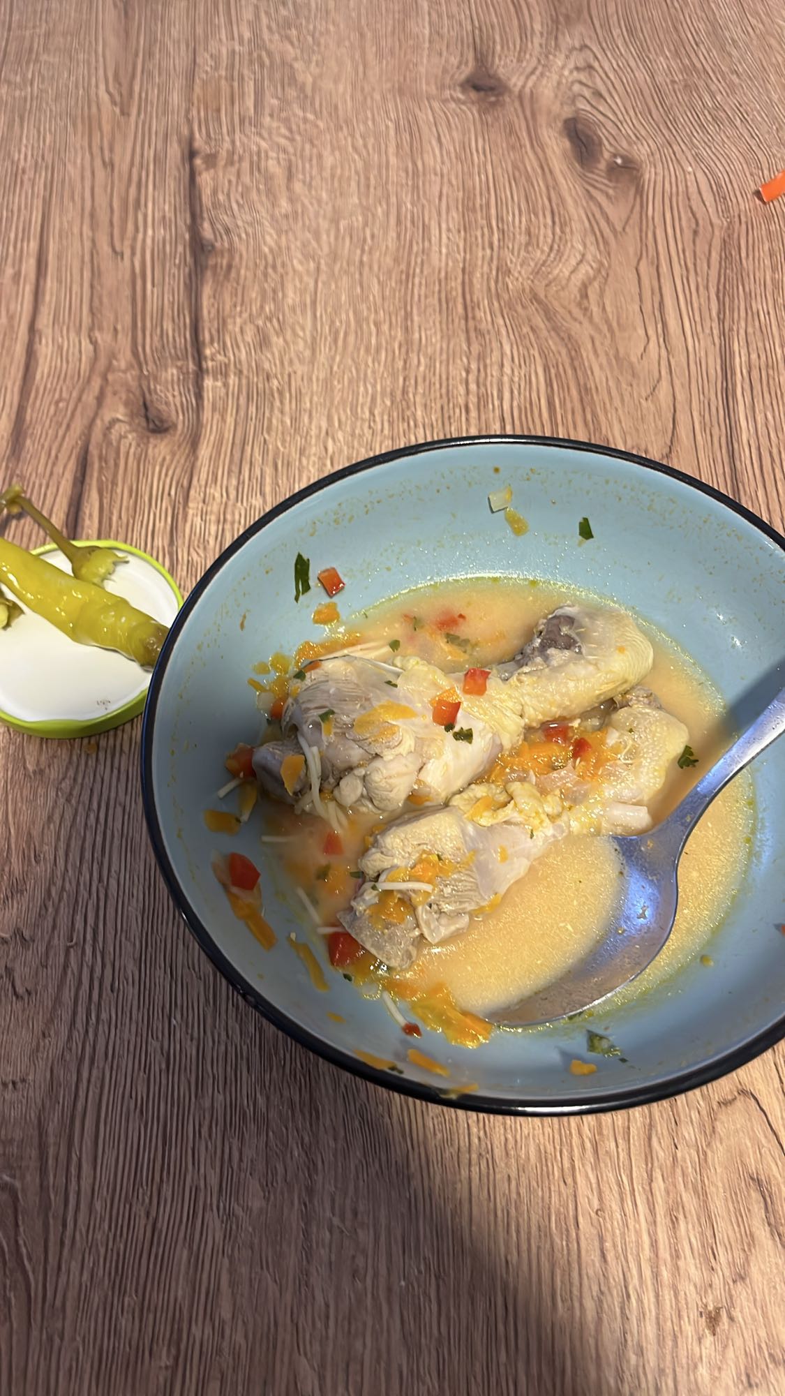 Supă de pui cu legume