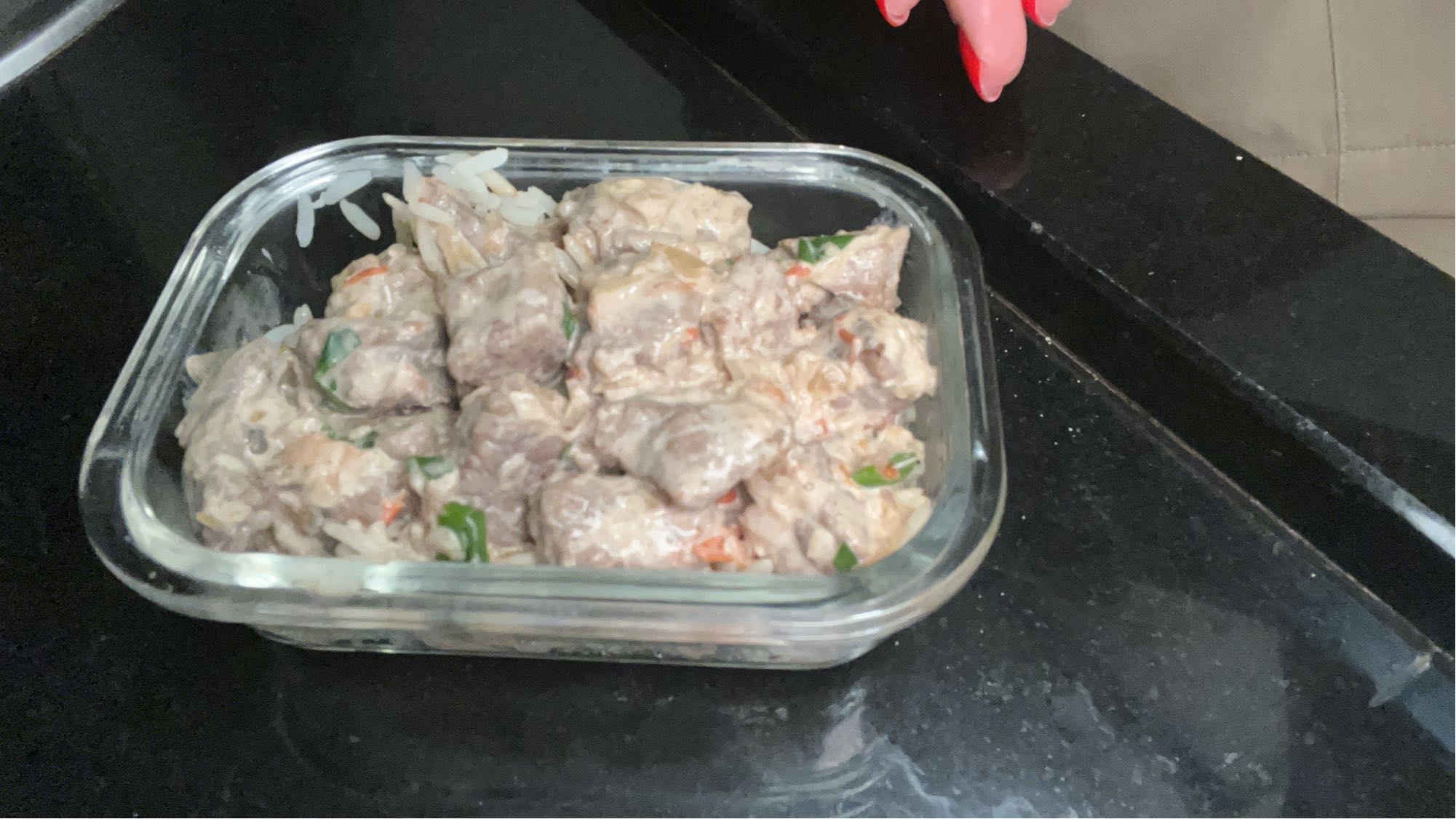 Carne com arroz e creme