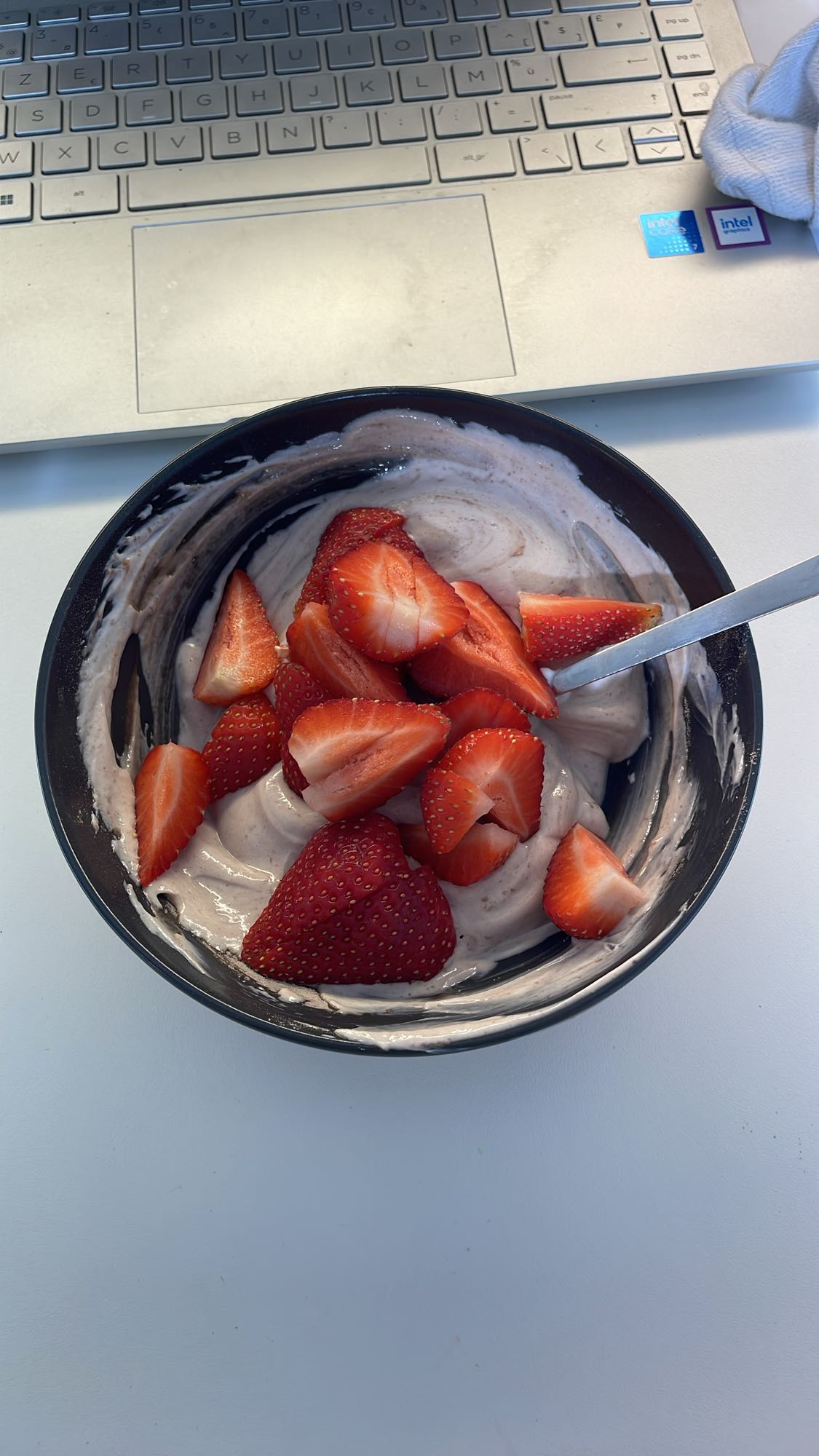 aardbeien yoghurtbowl