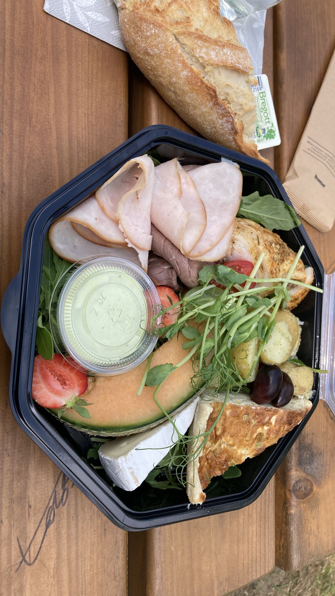 Somrig picknicktallrik