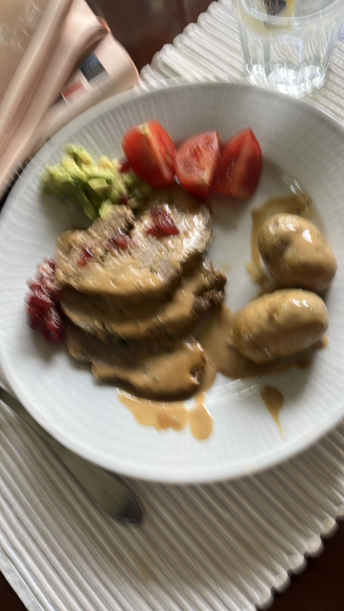 Köttfärslimpa med potatis