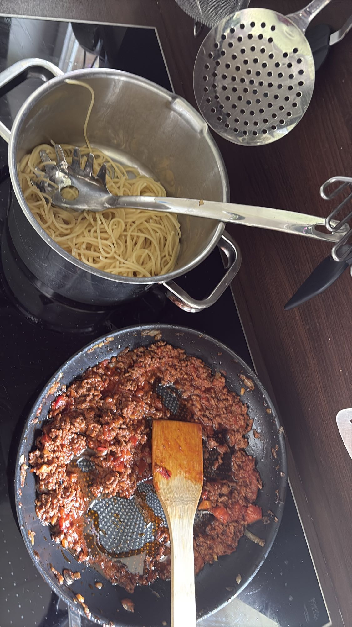 Spaghetti mit Hackfleischsoße