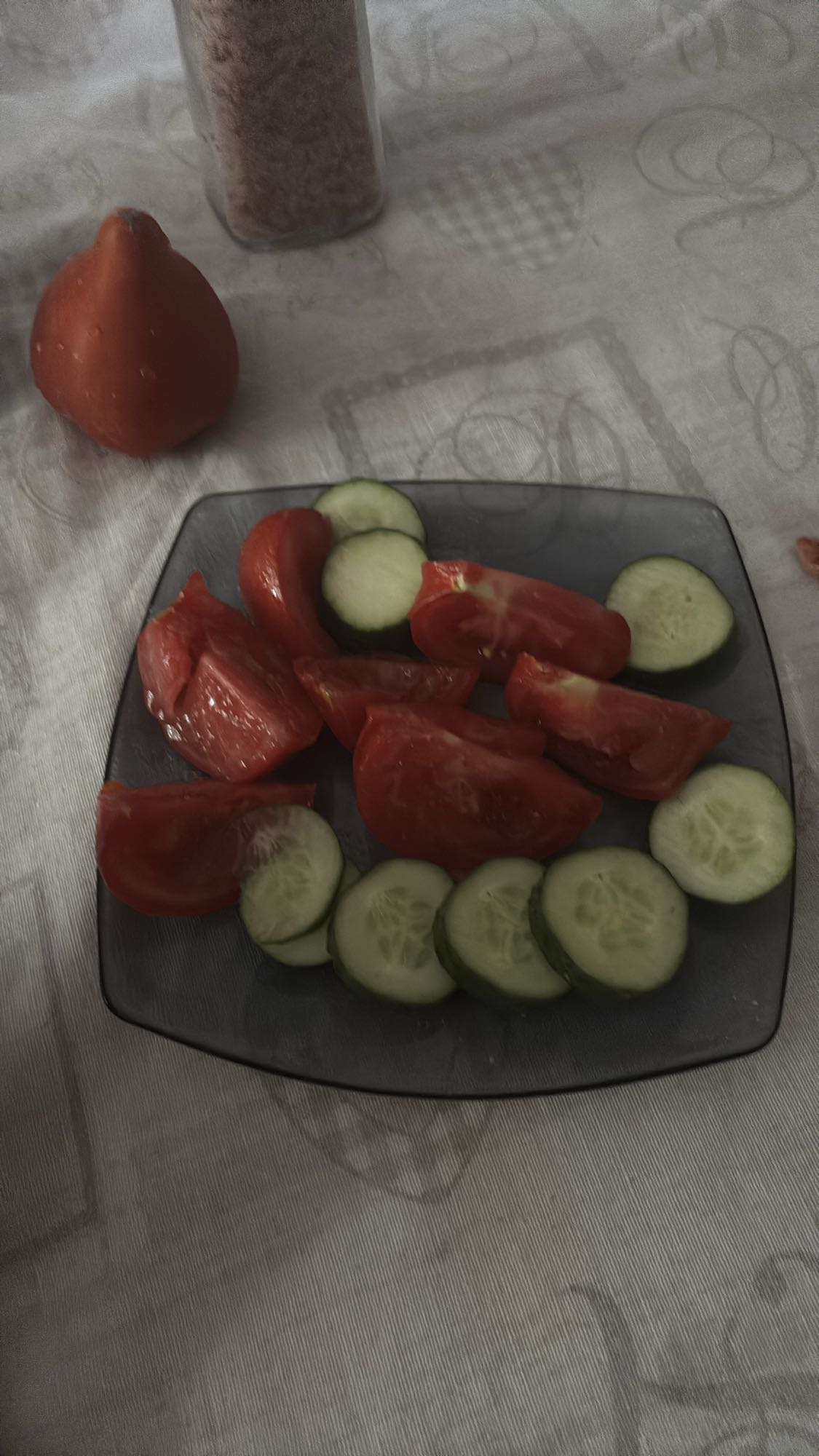 Domates Salatalık Tabağı