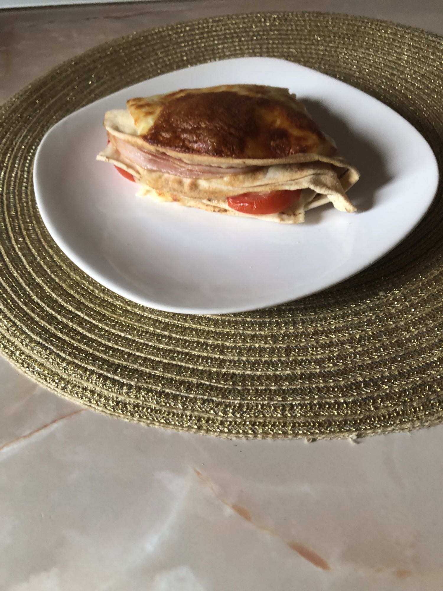 Mic dejun - sandvici cald