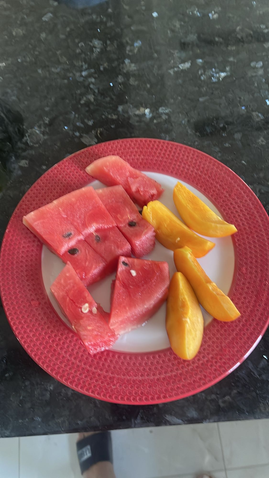 Watermeloen en mango bord