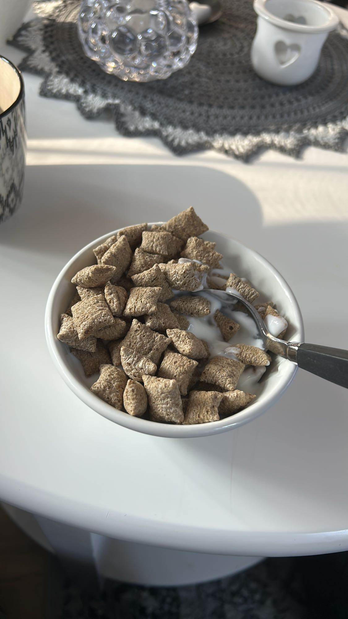 Fullkornspannmål med mjölk