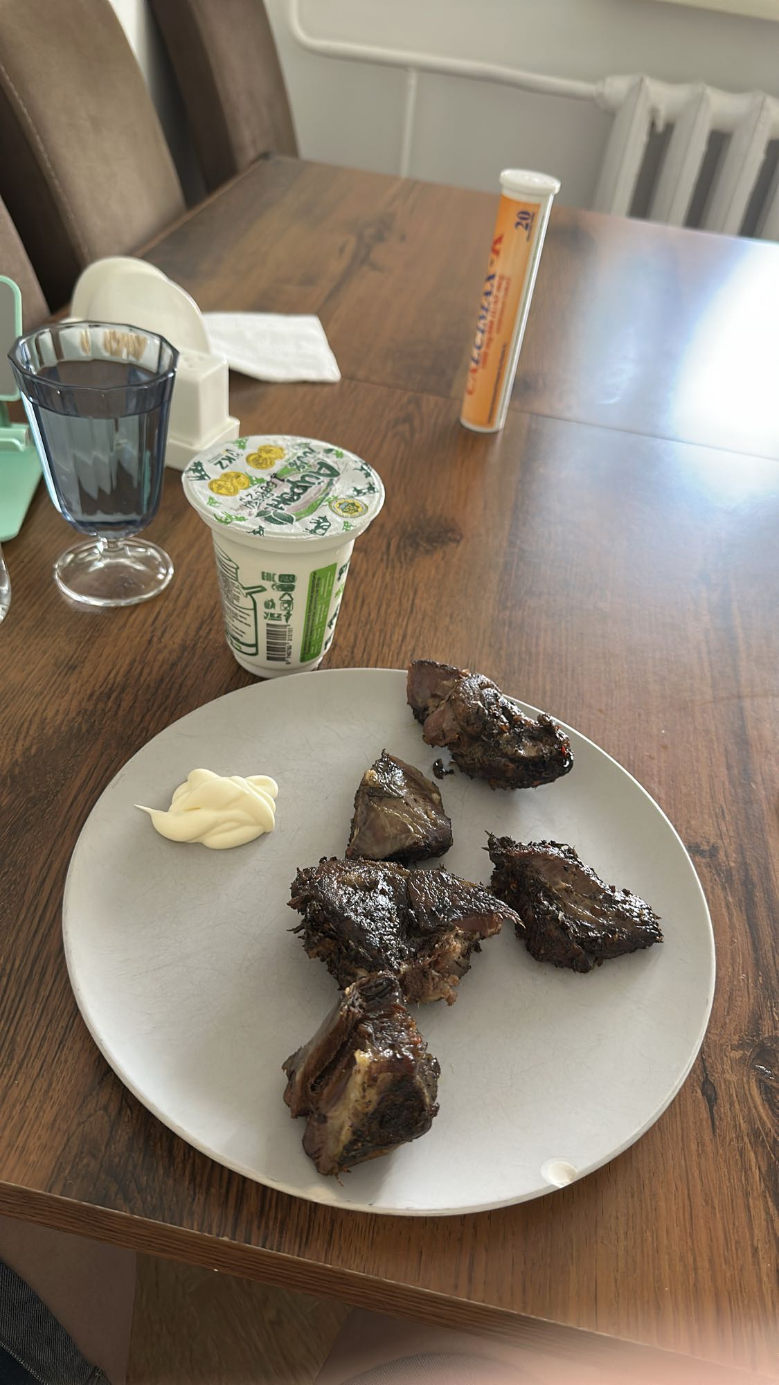 Grilled meat with ayran