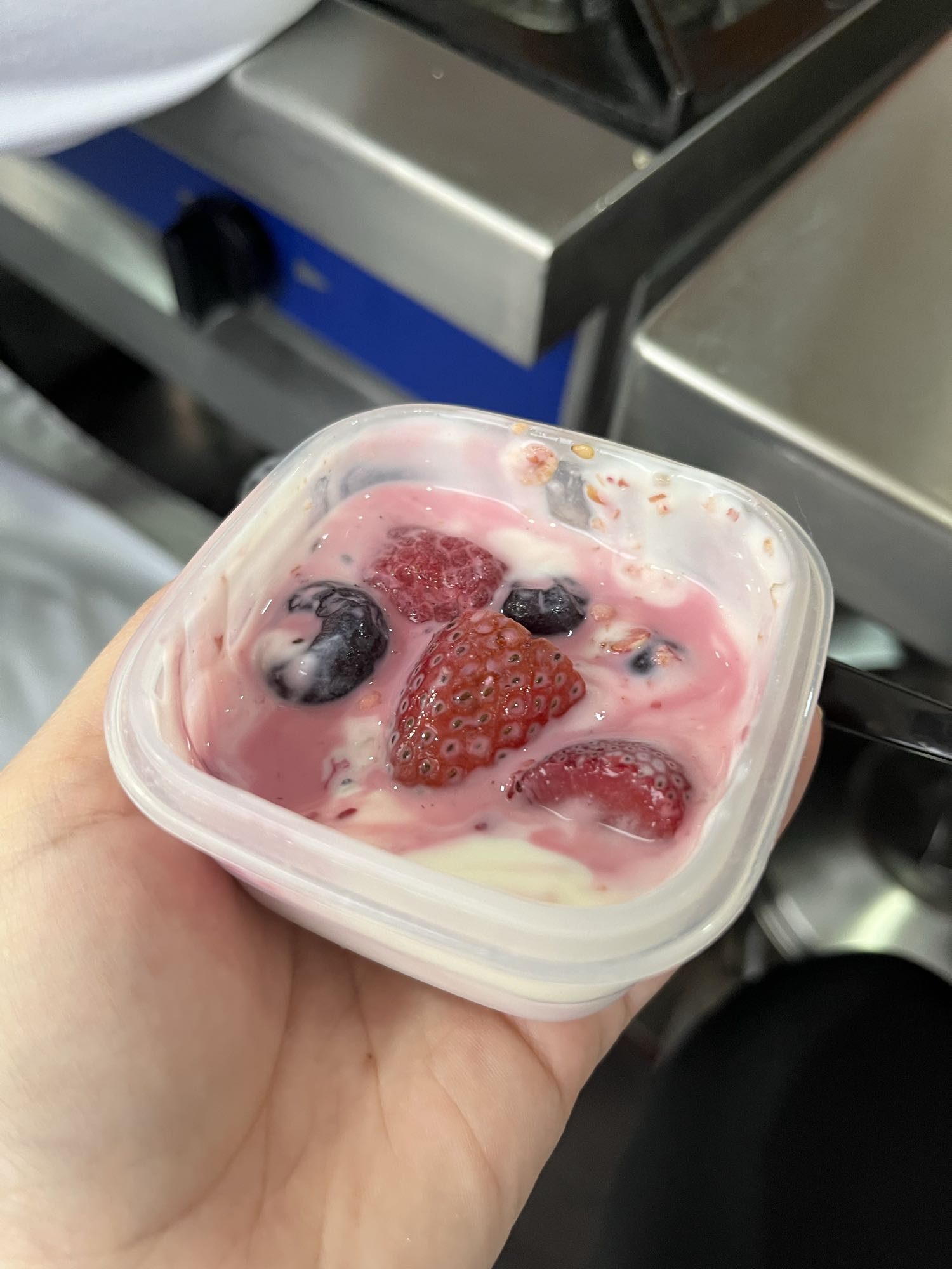 Yogur con frutas