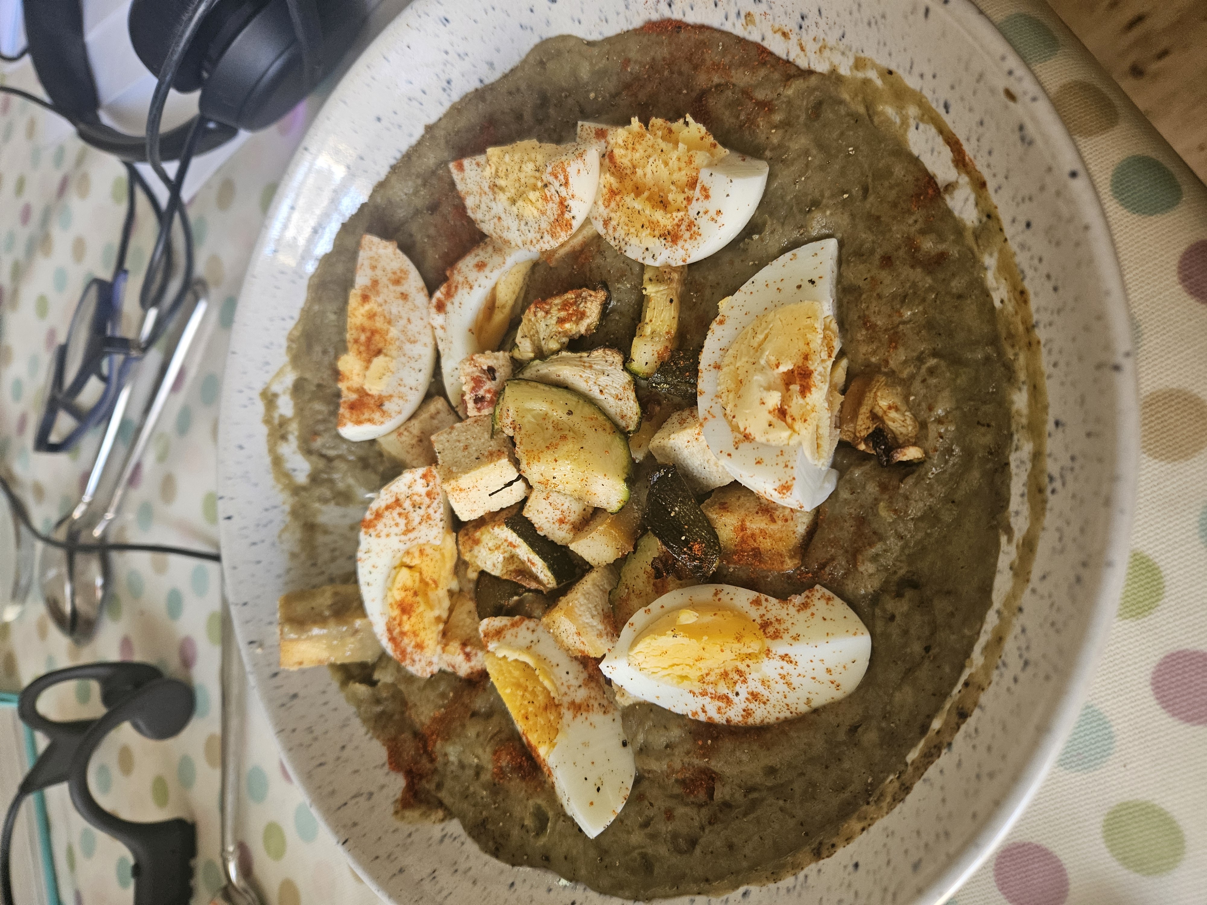 Green Lentil and Pea Soup with Chia, Whey, Grilled Tofu & Courgette