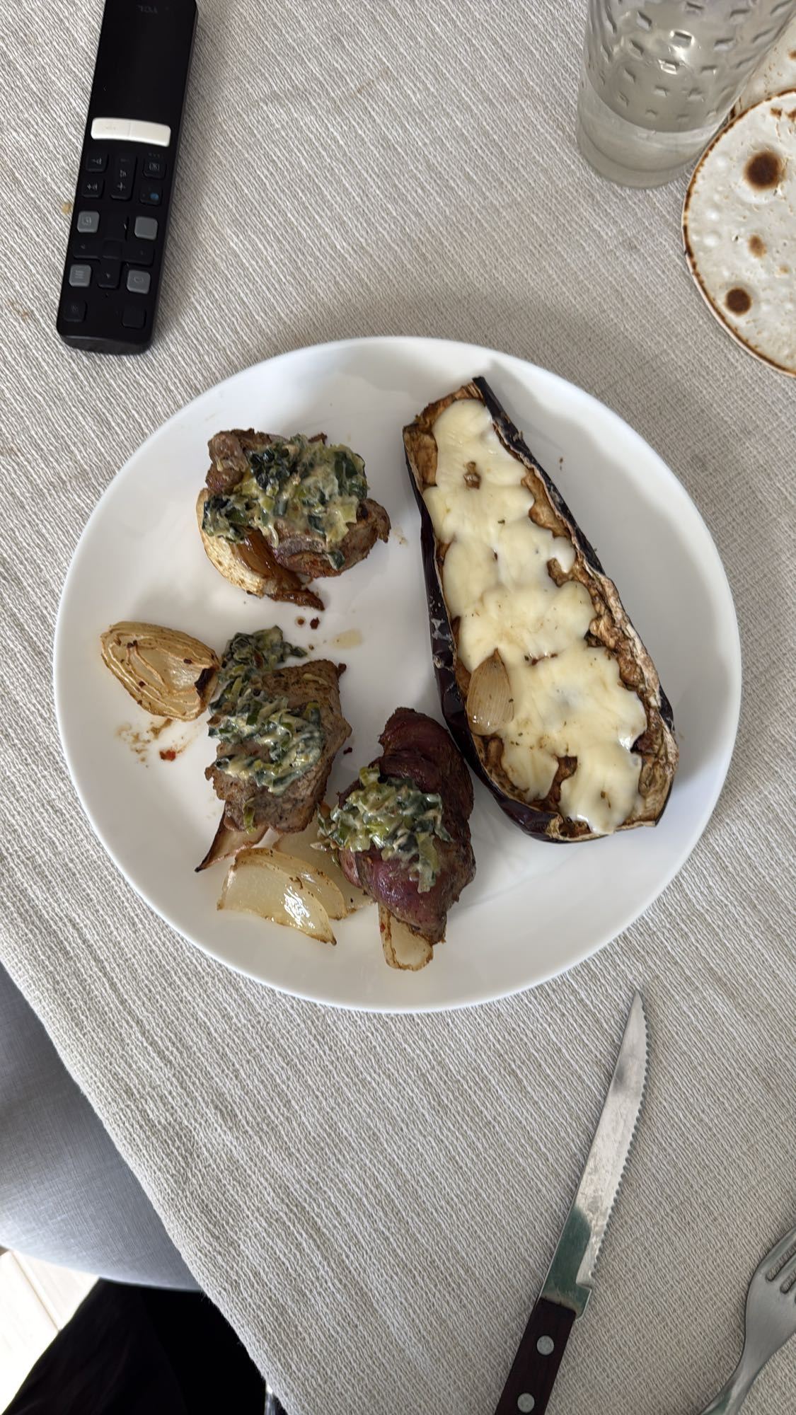 berenjena y carne rellena