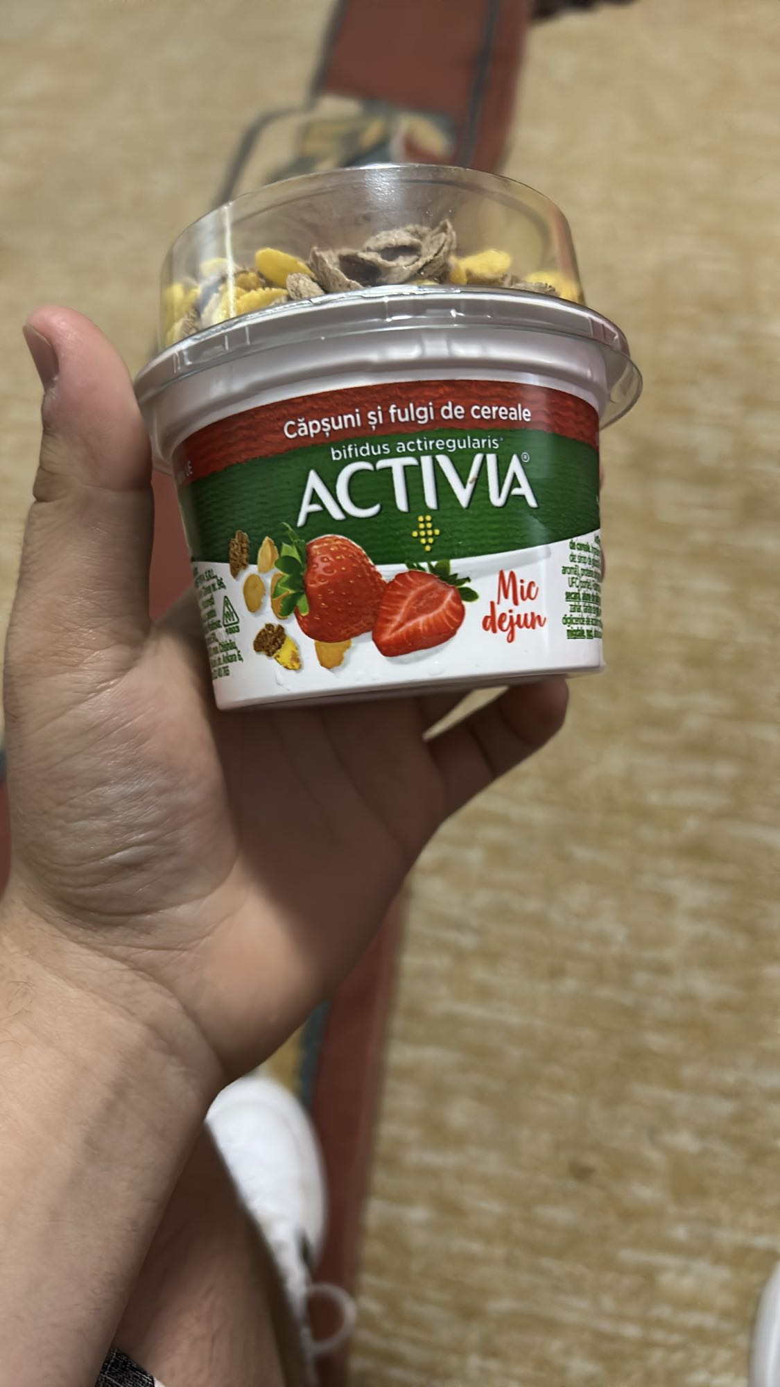 Activia căpșuni cereale
