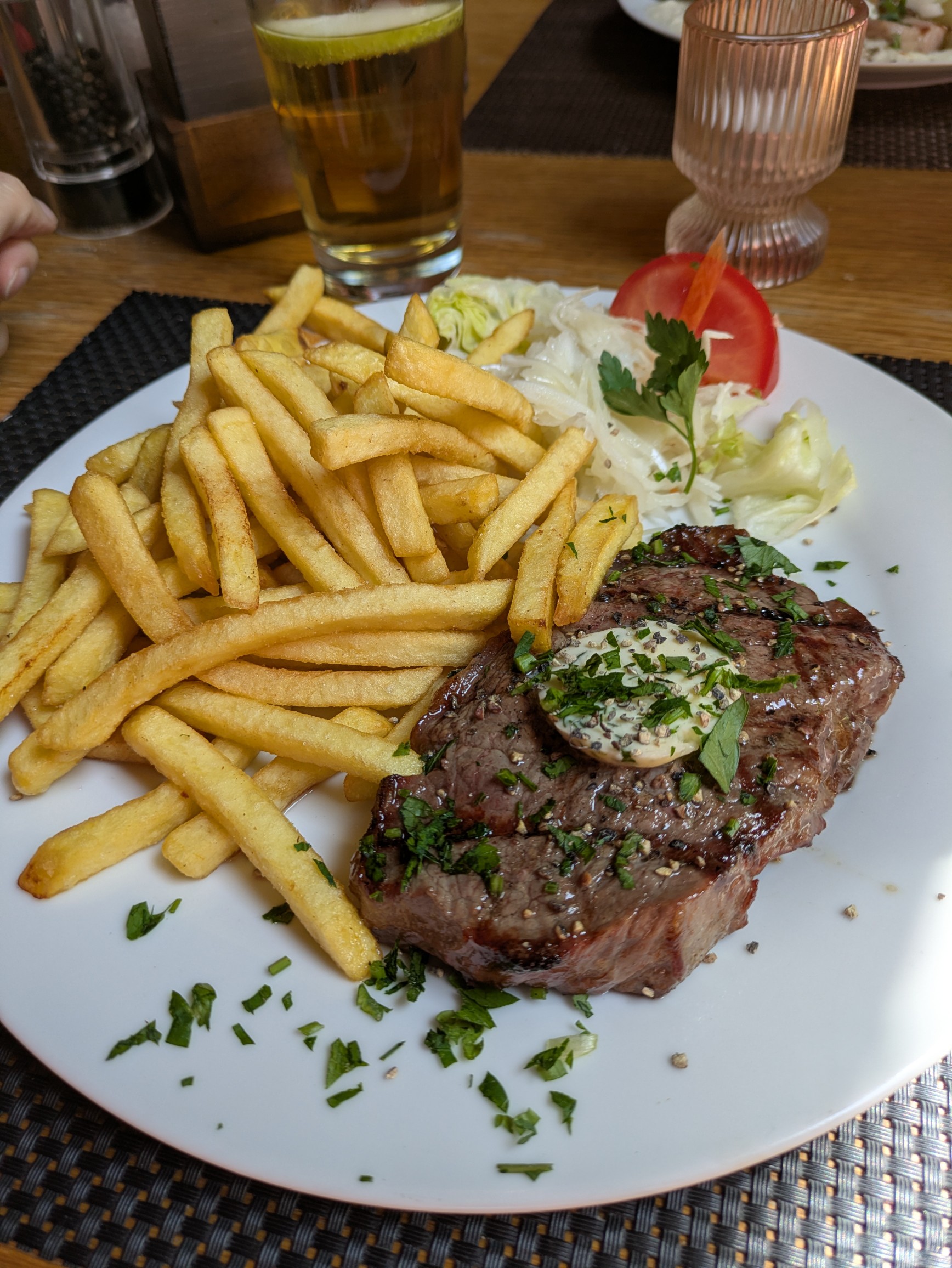 Steak mit Pommes