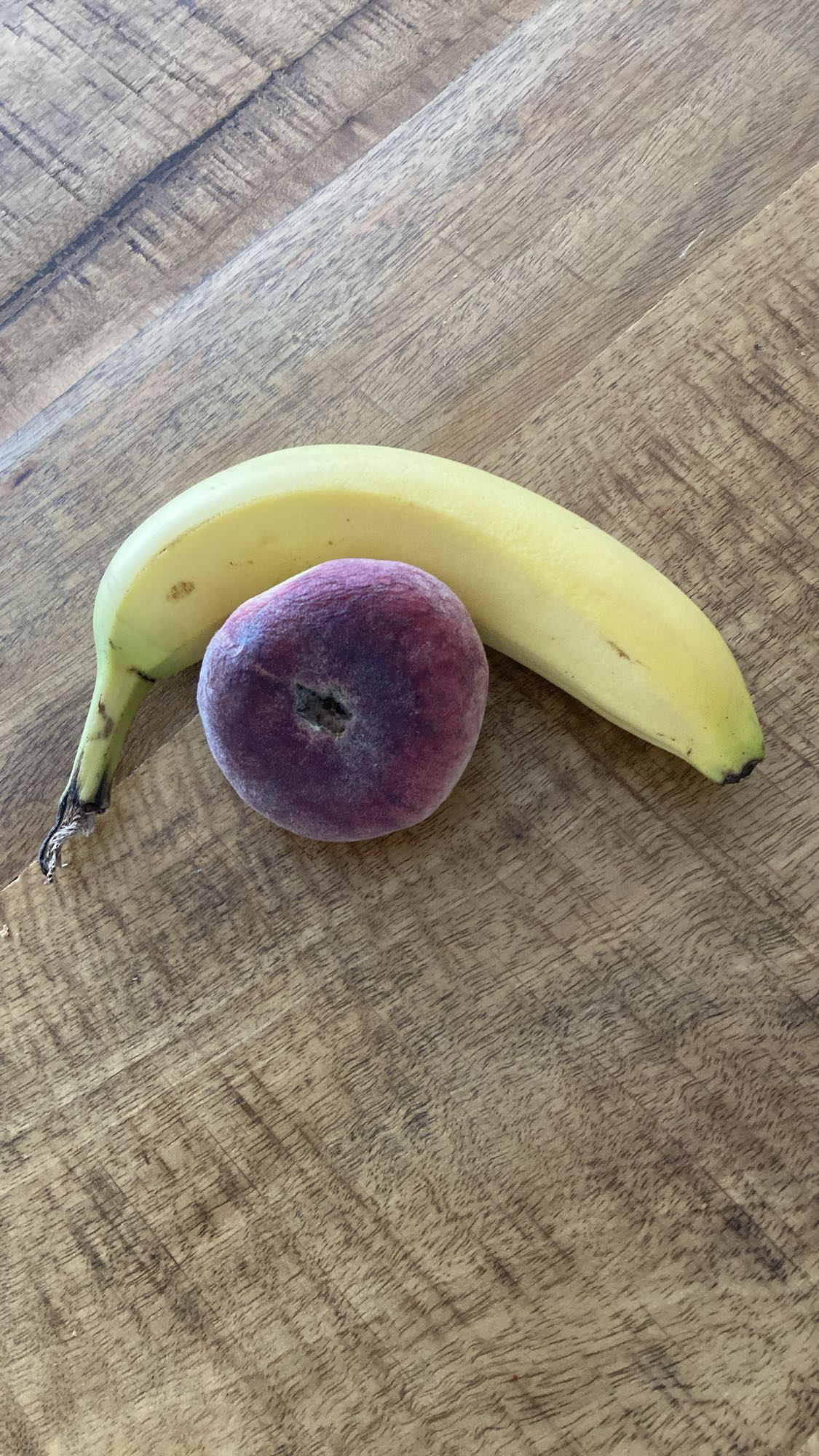 Banaan en perzik snack