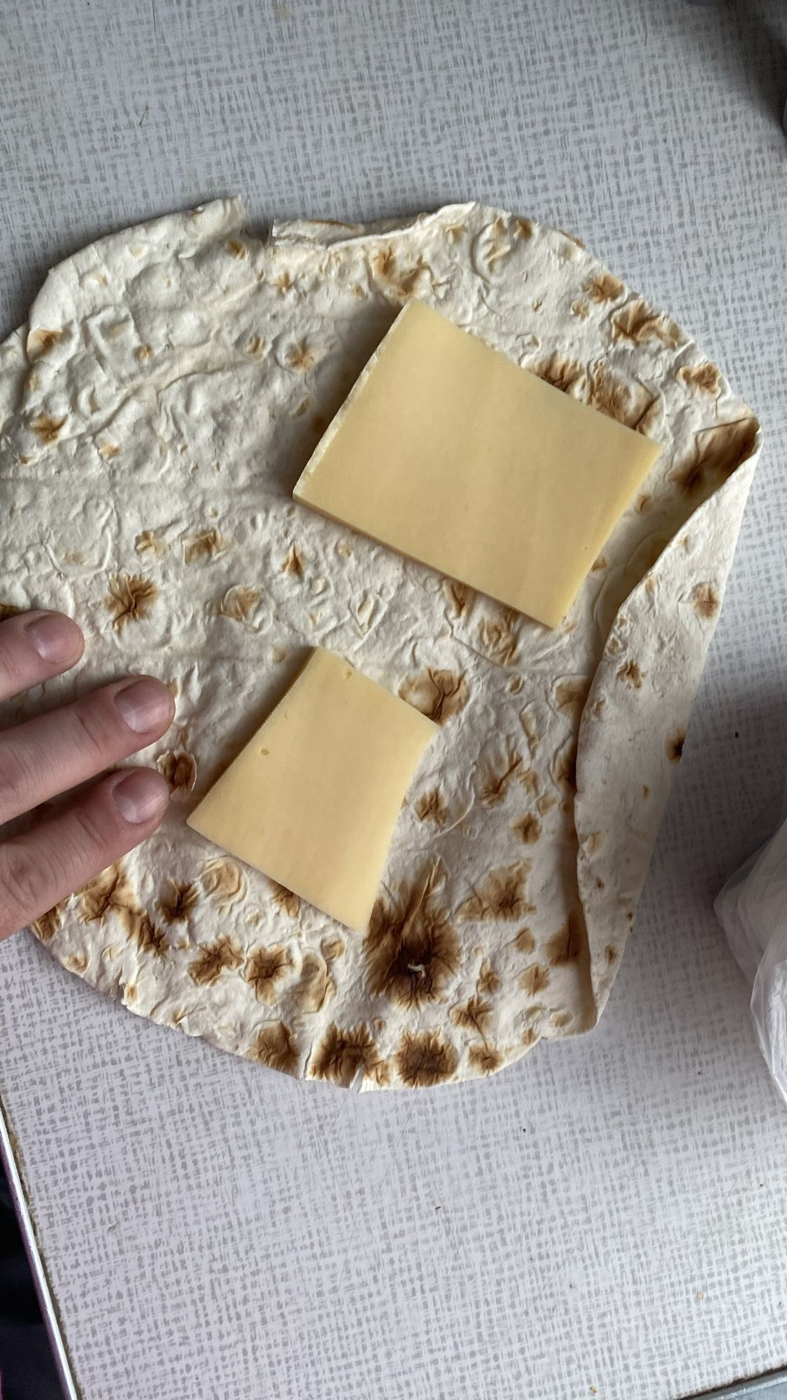 лаваш с сыром