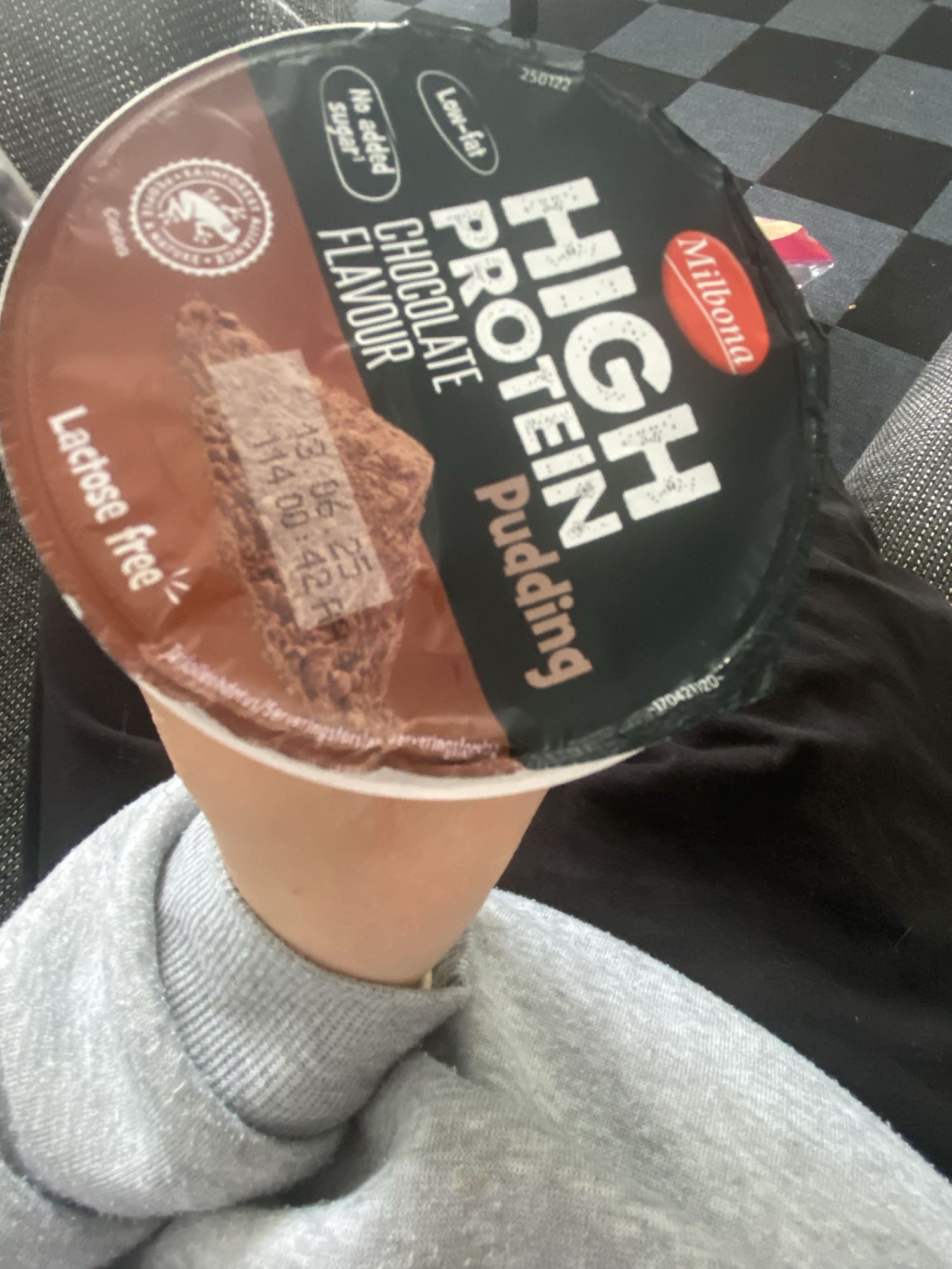 بودينغ بروتين شوكولاتة