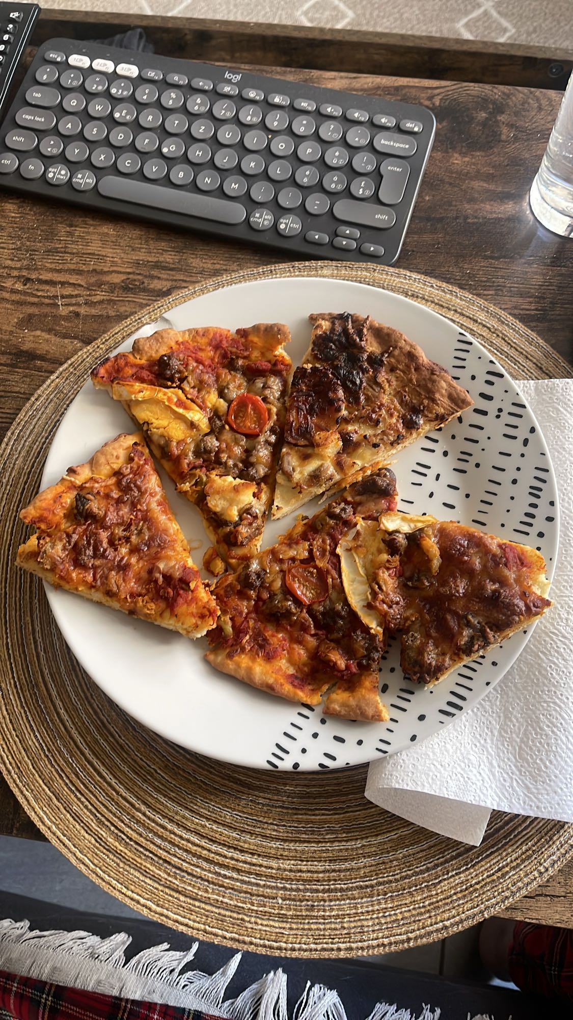 Tranches de pizza maison