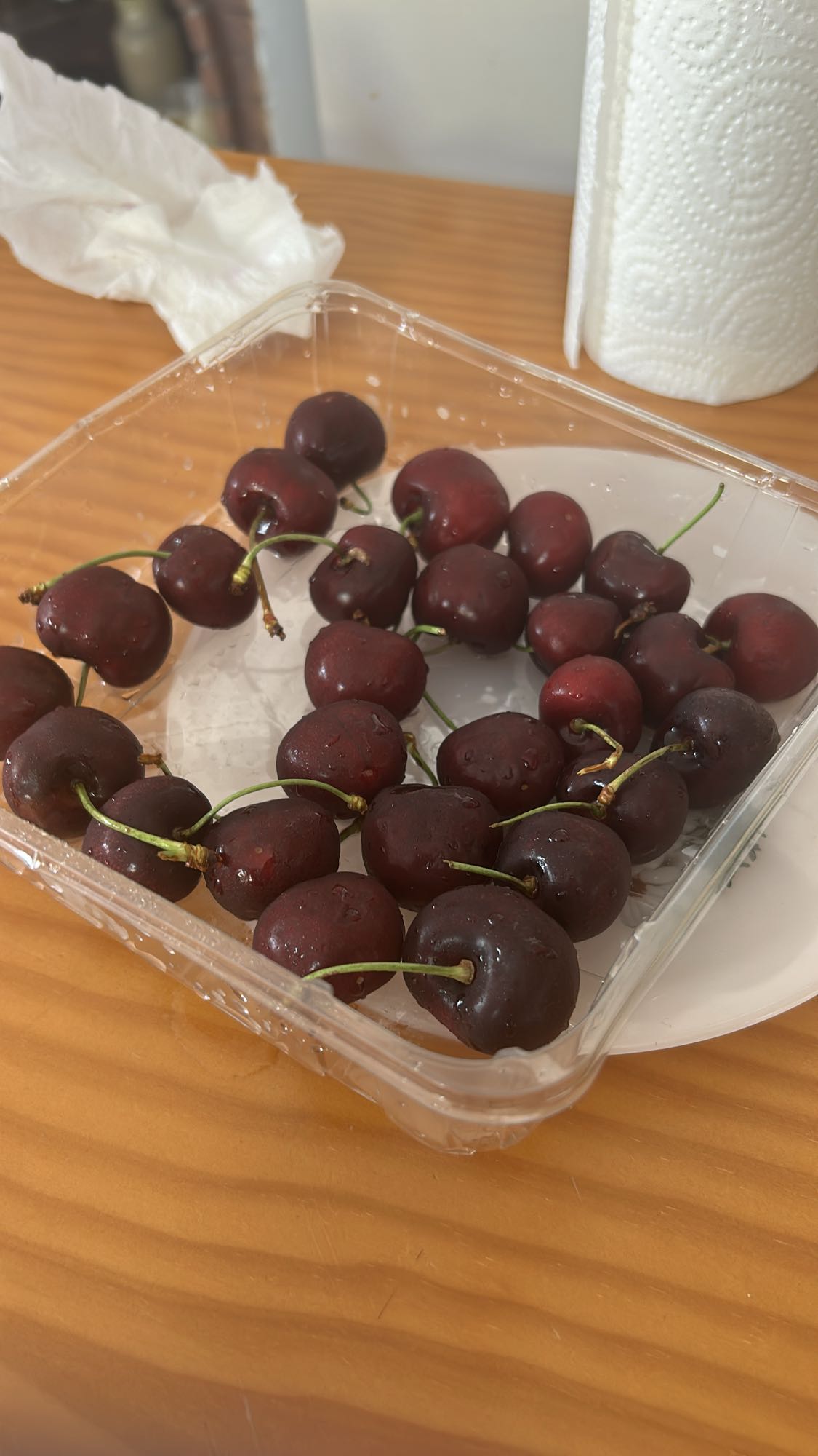 cerezas frescas
