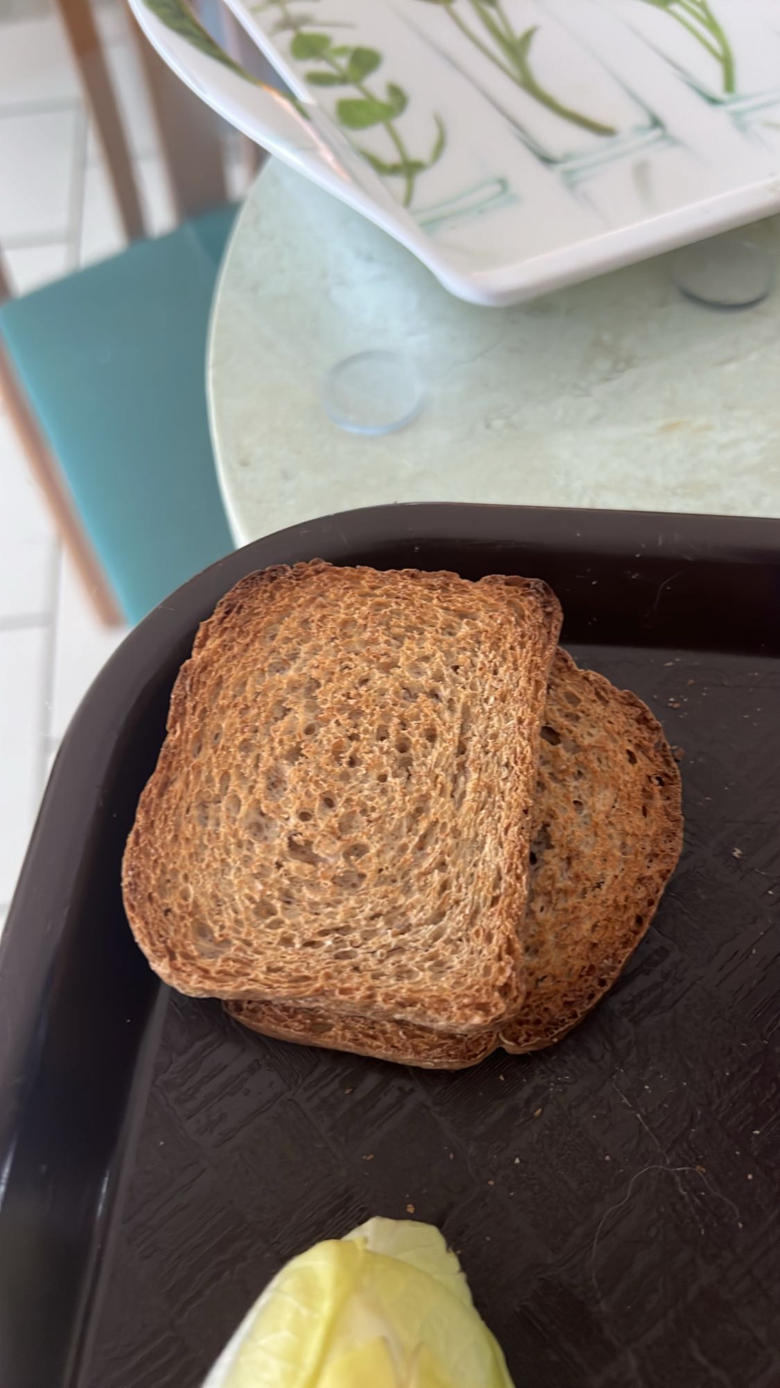 Tartines grillées et salade