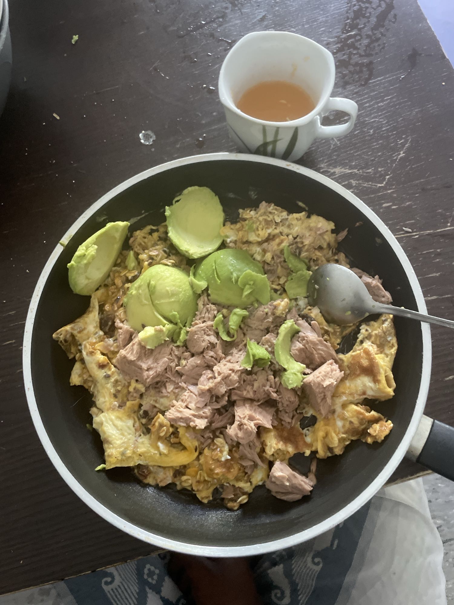 Tuna Egg Avocado Mix
