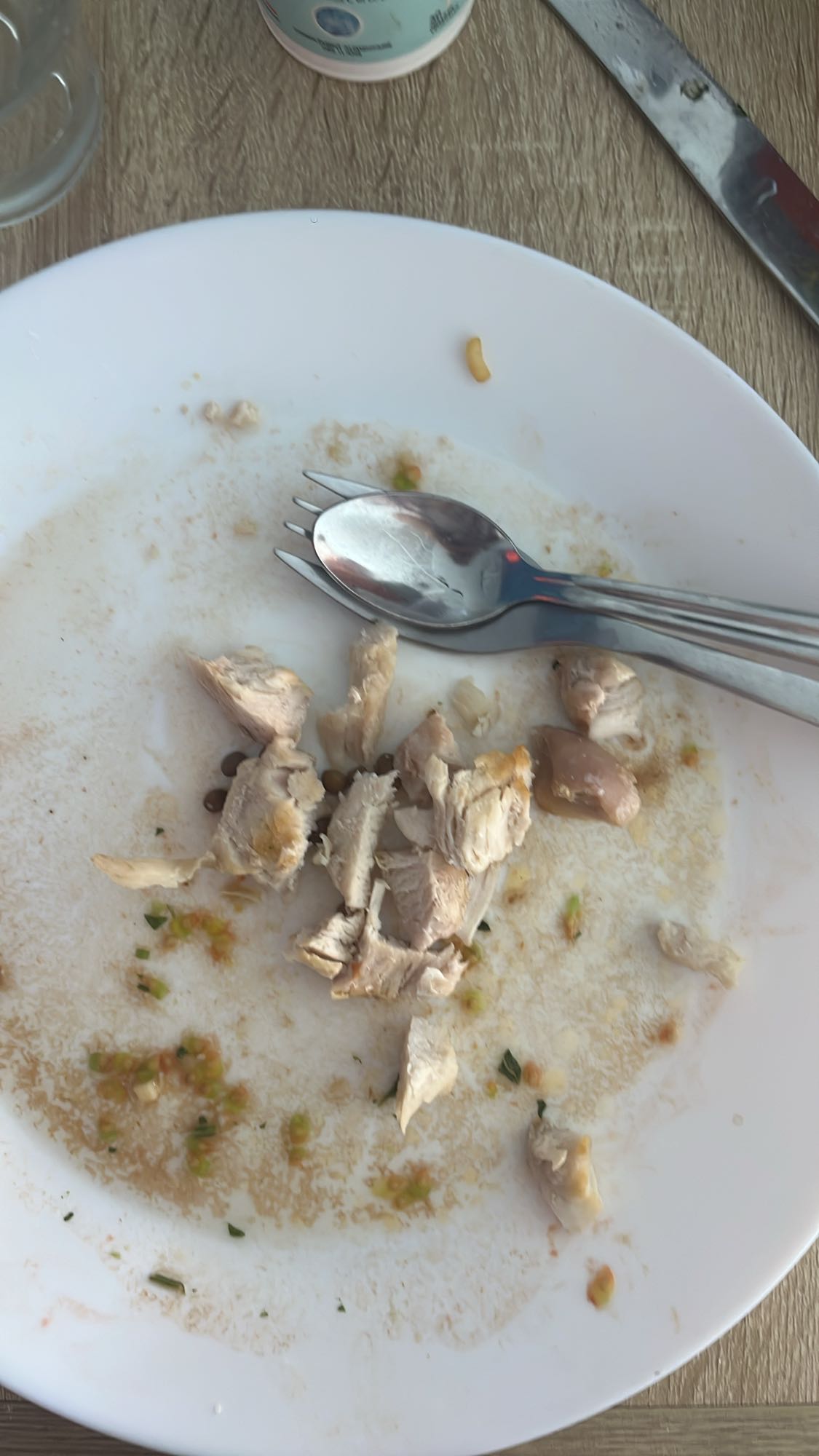 Restes de poulet assaisonné