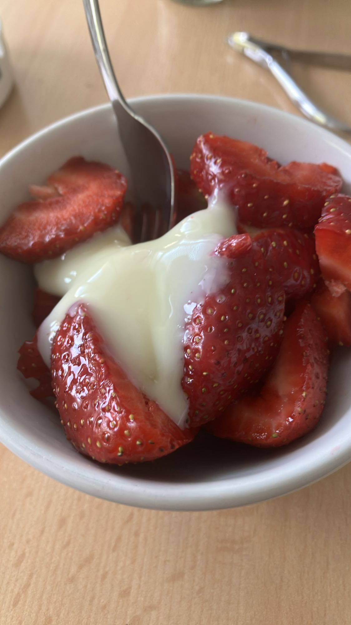 Morangos com leite condensado