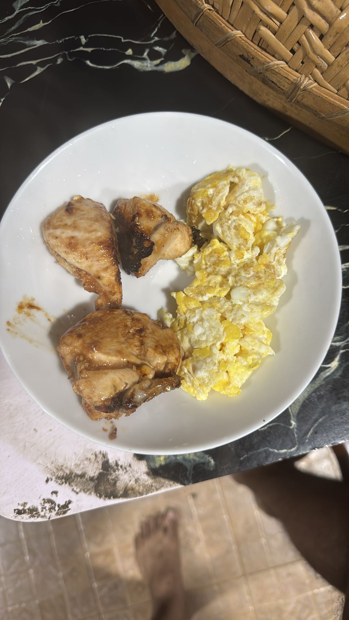 Chicken and Scrambled Eggs