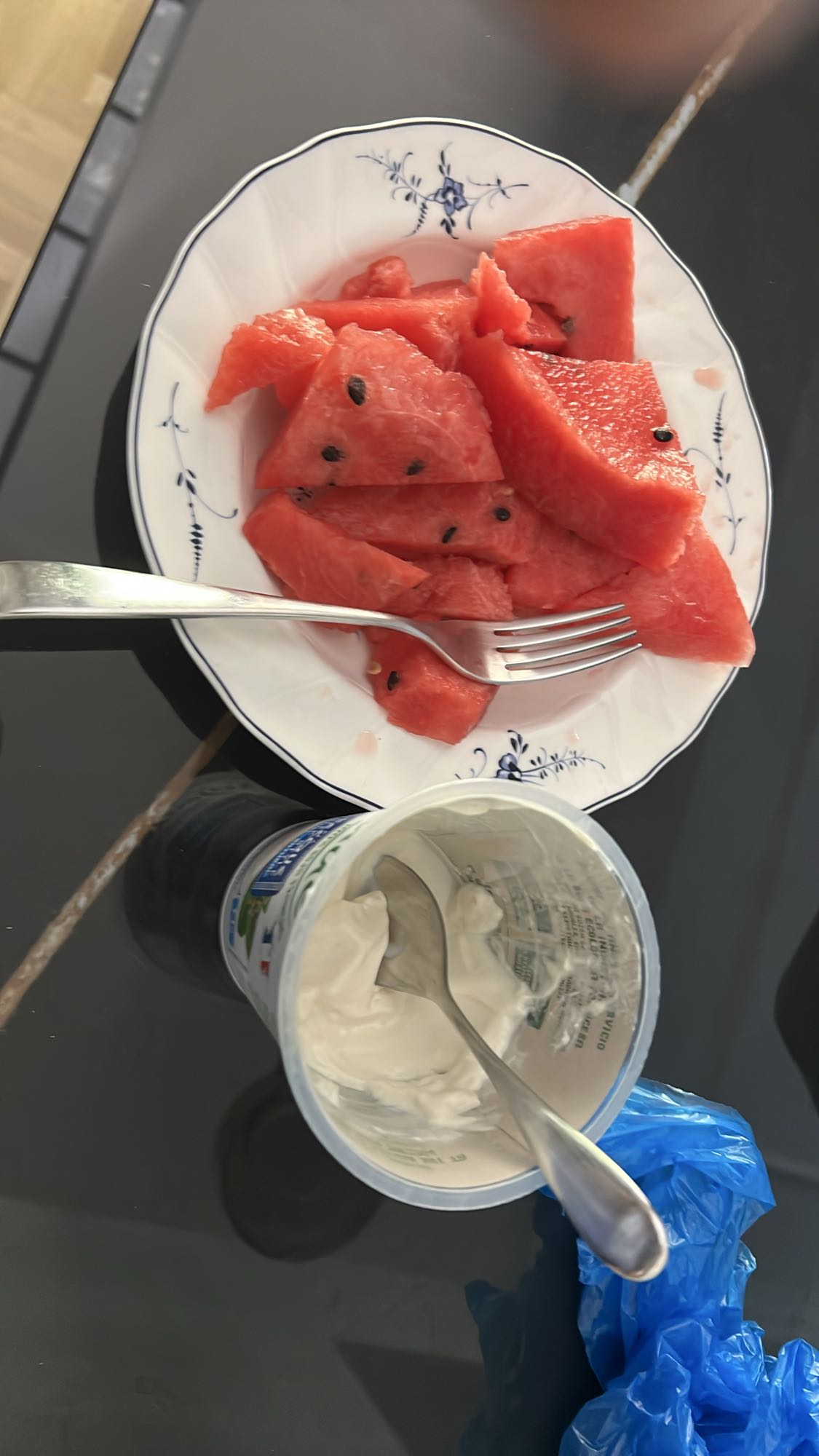 Καρπούζι με γιαούρτι