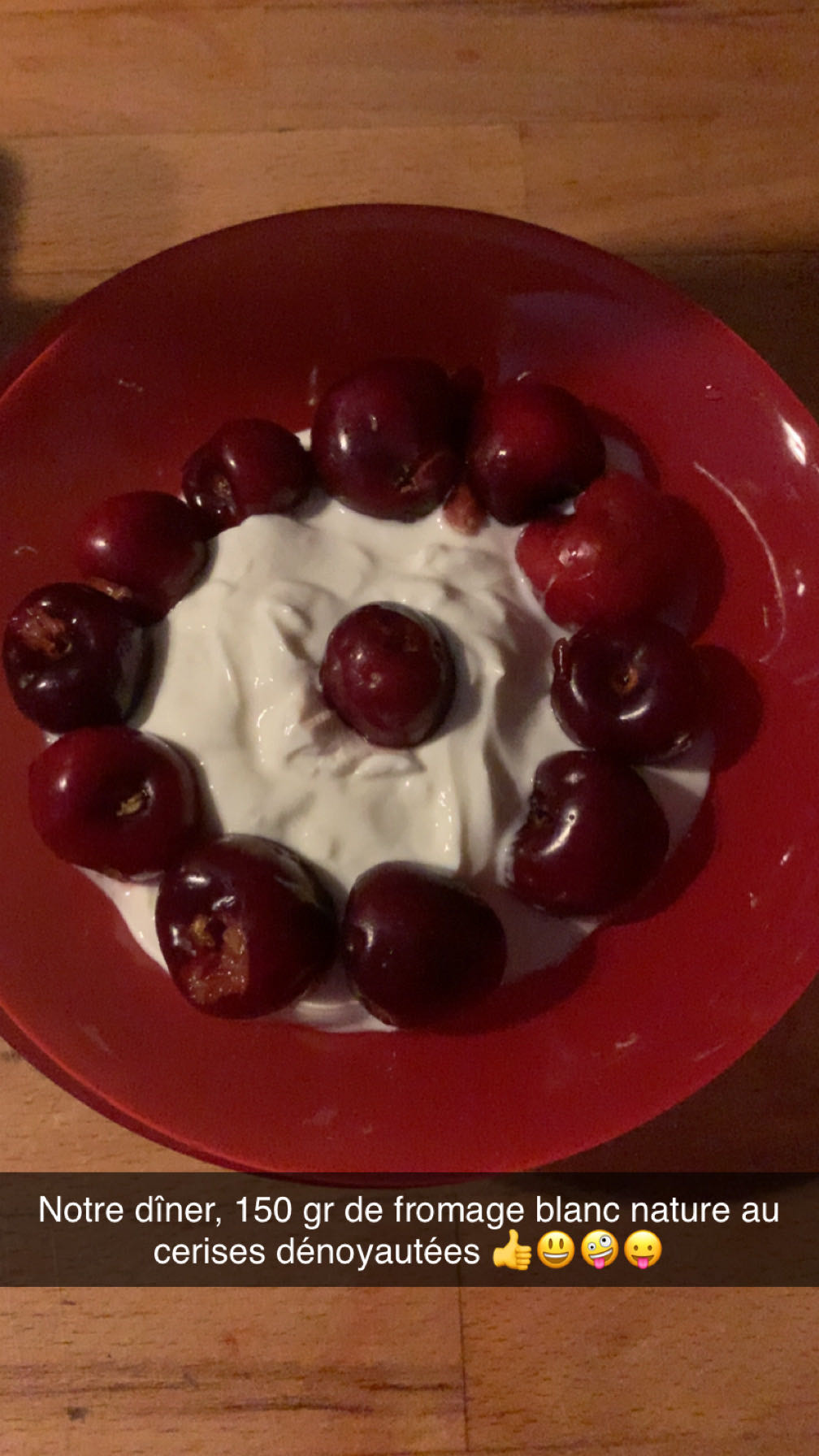 Fromage blanc et cerises