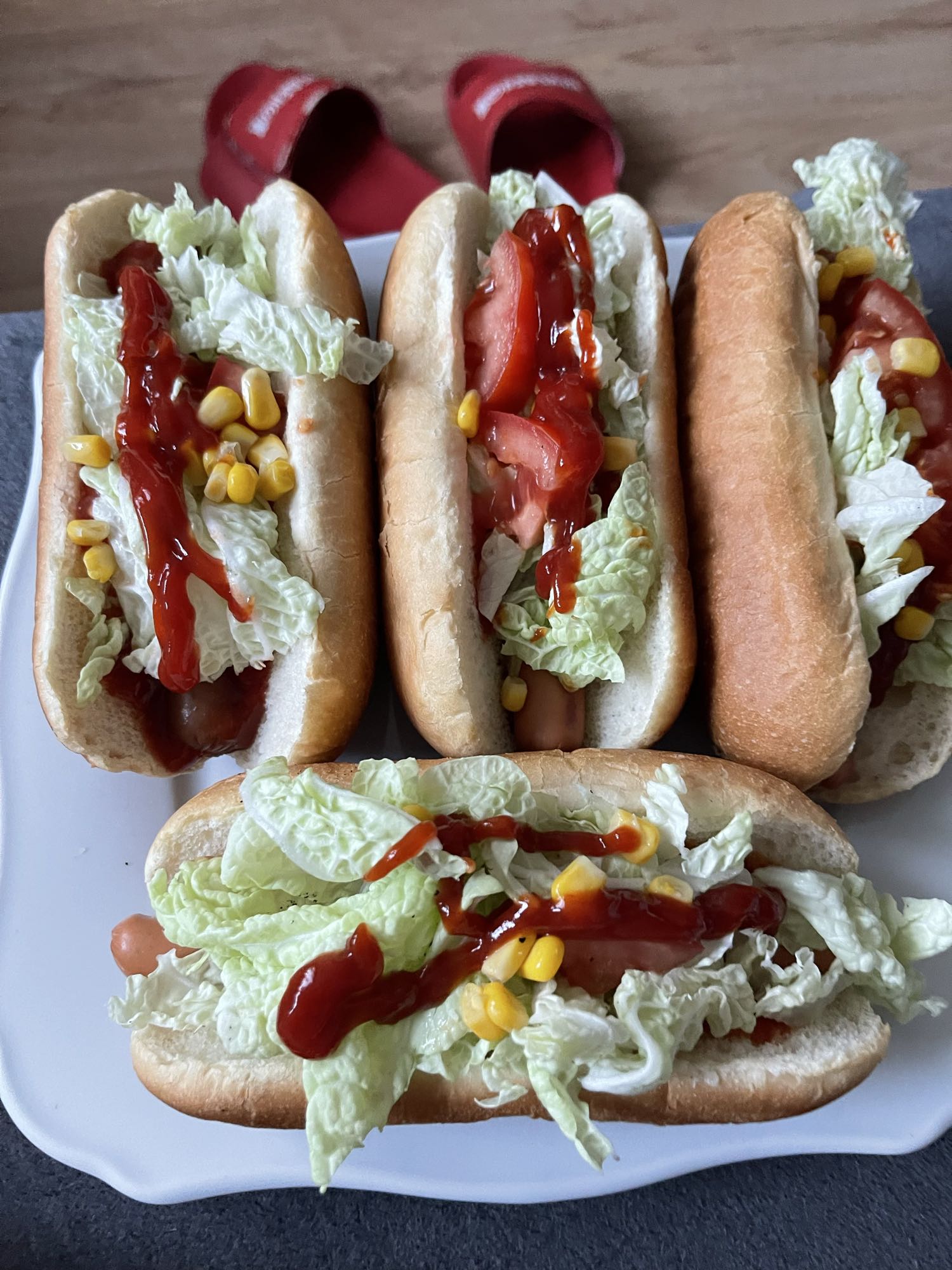 Hot dogi z warzywami